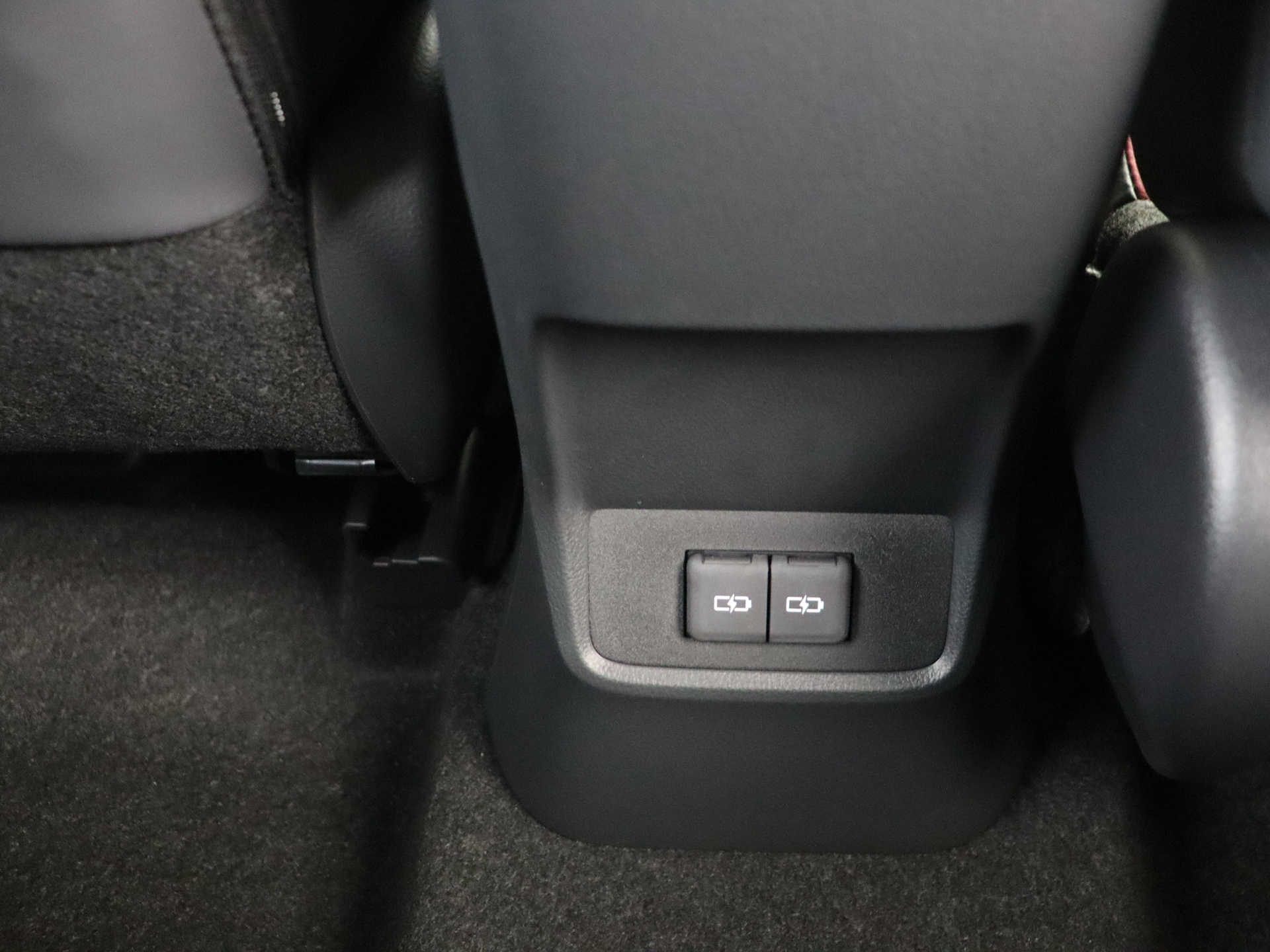 Foto van Lexus Lexus LBX