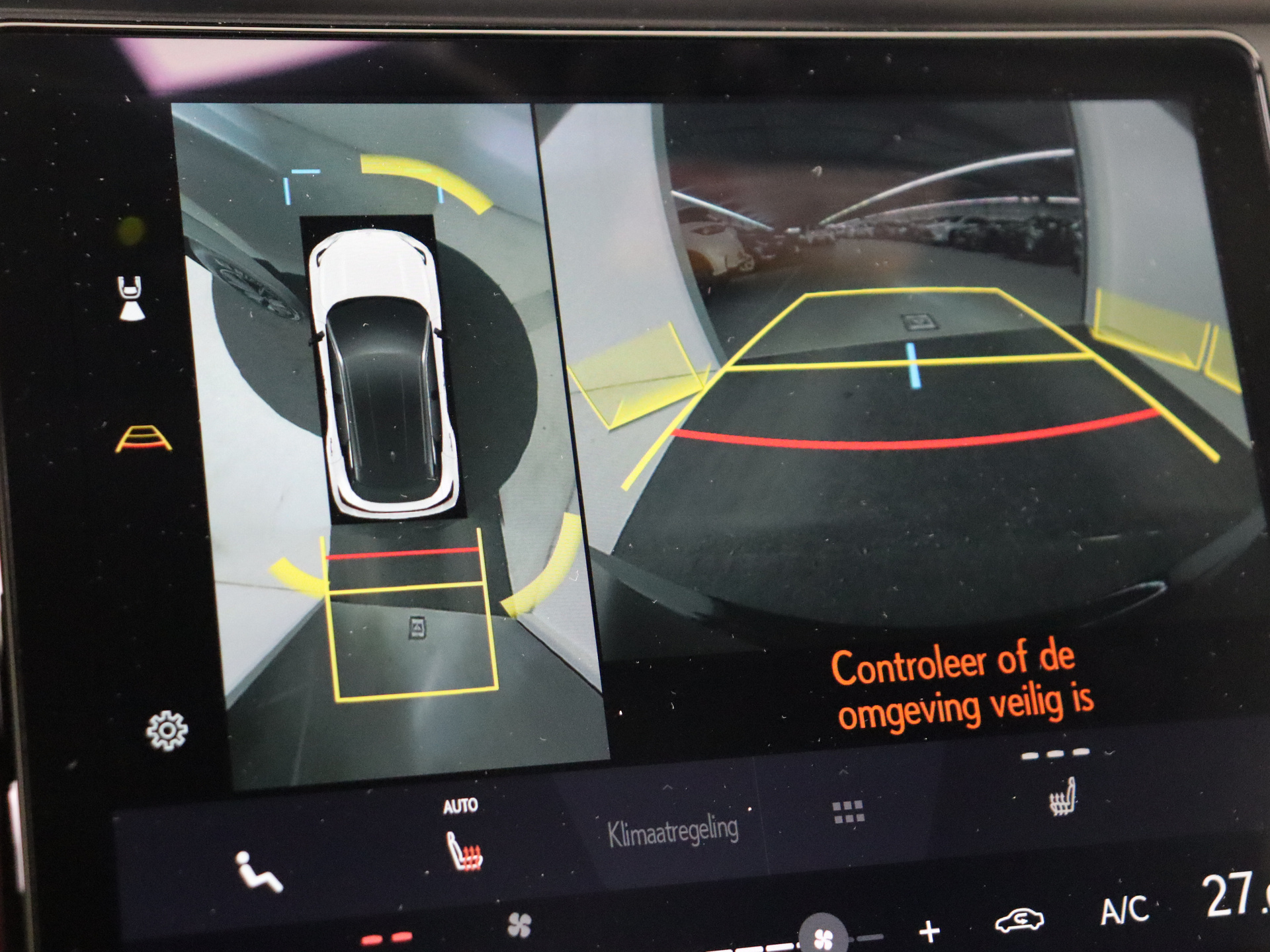Foto van Lexus Lexus LBX