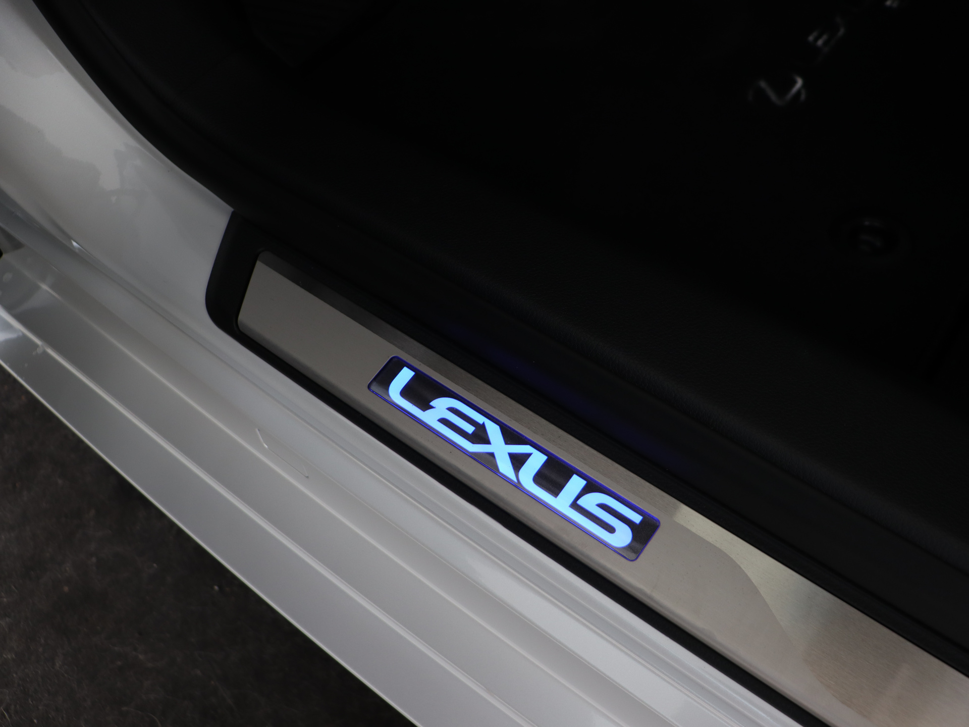 Foto van Lexus Lexus Es300h
