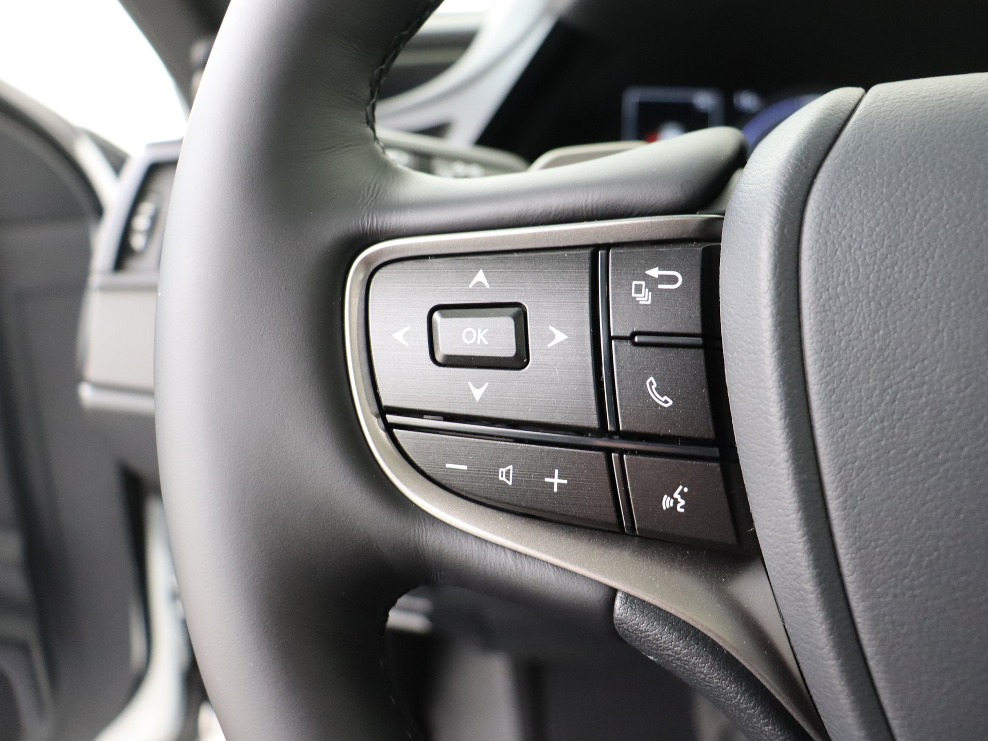 Foto van Lexus Lexus Es300h