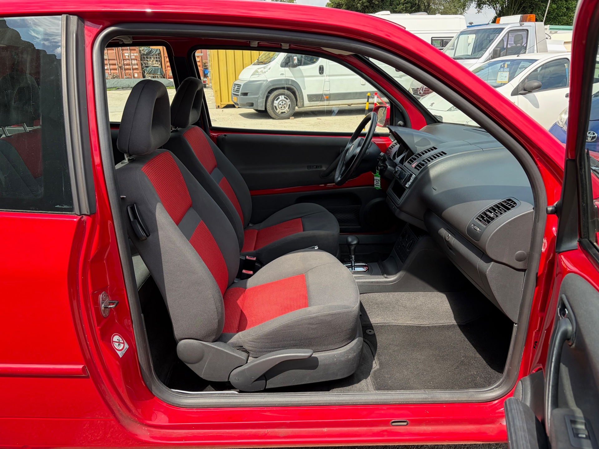 Foto van Volkswagen Lupo