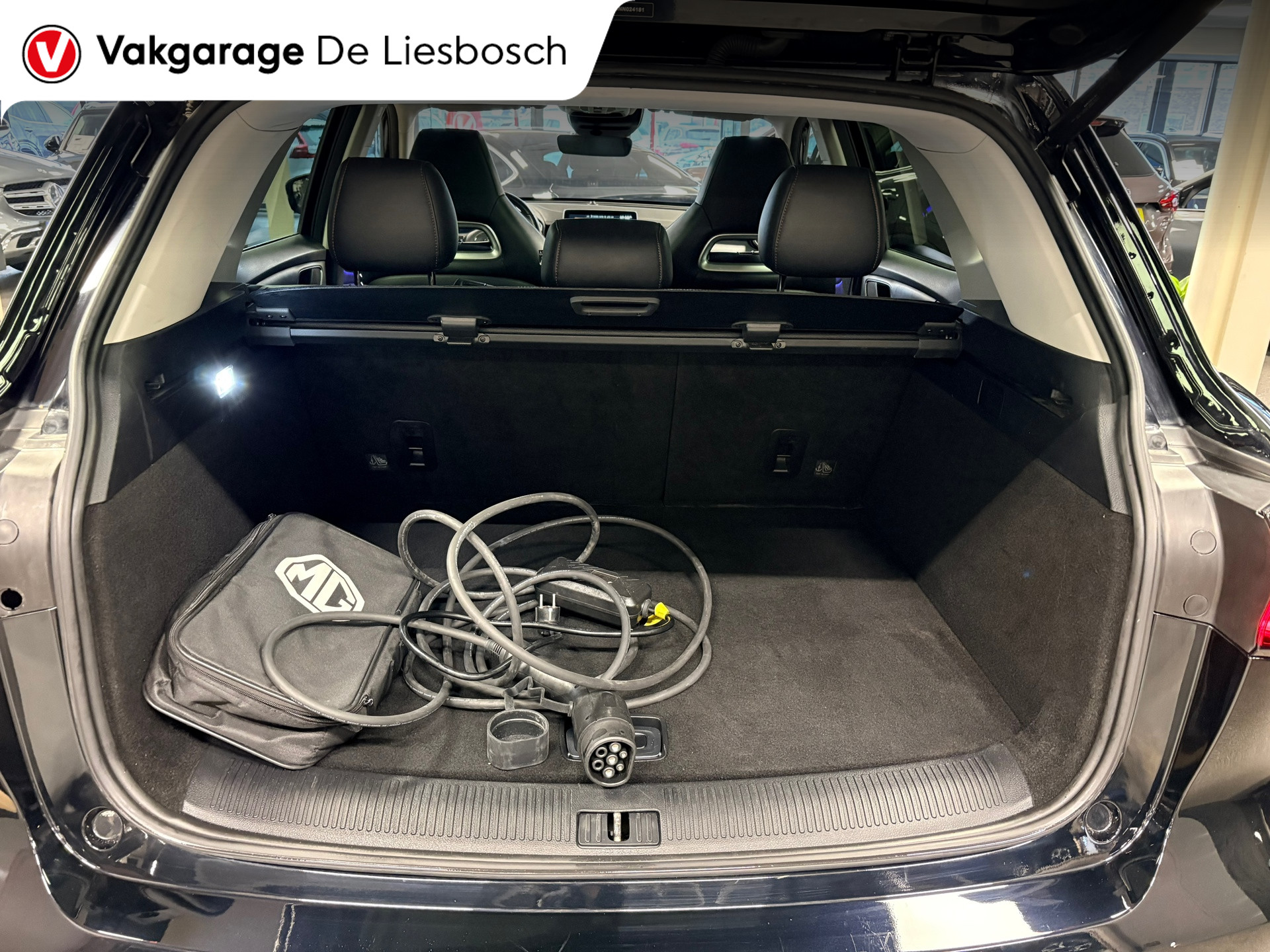 Foto van MG MG Ehs Plug-in Hybrid