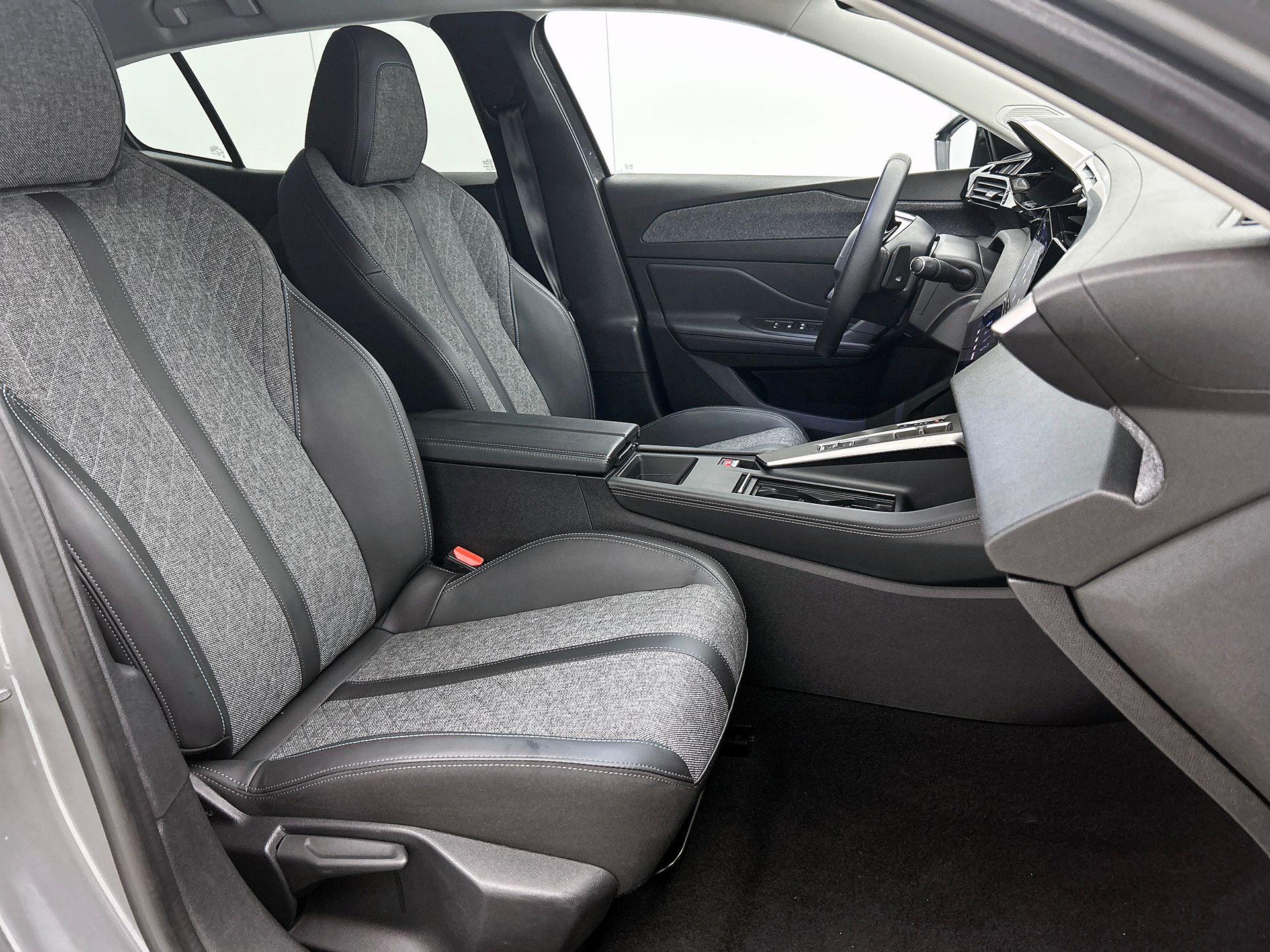 Foto van Peugeot 408