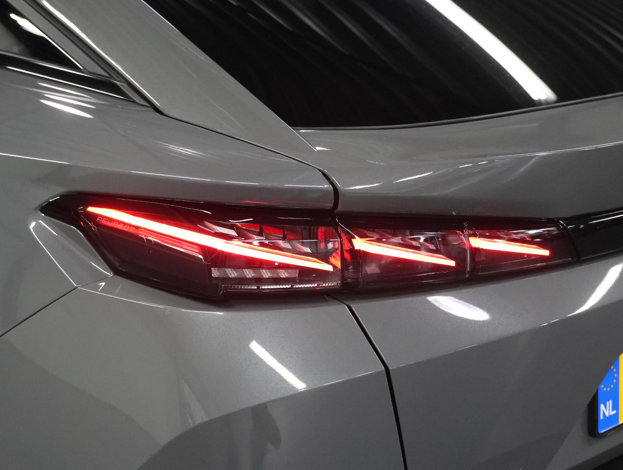 Foto van Peugeot 408