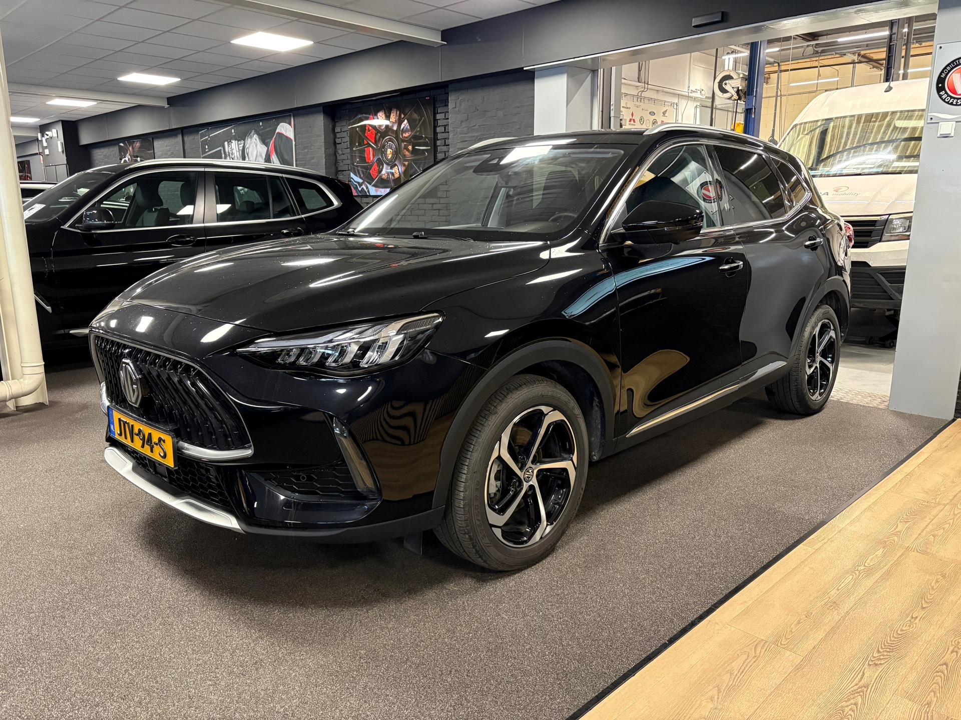 Foto van MG MG Ehs Plug-in Hybrid