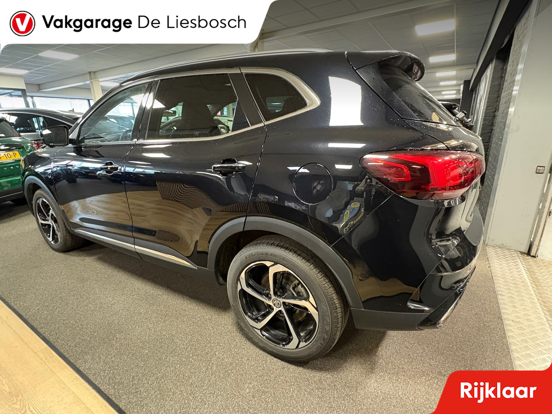 Foto van MG MG Ehs Plug-in Hybrid