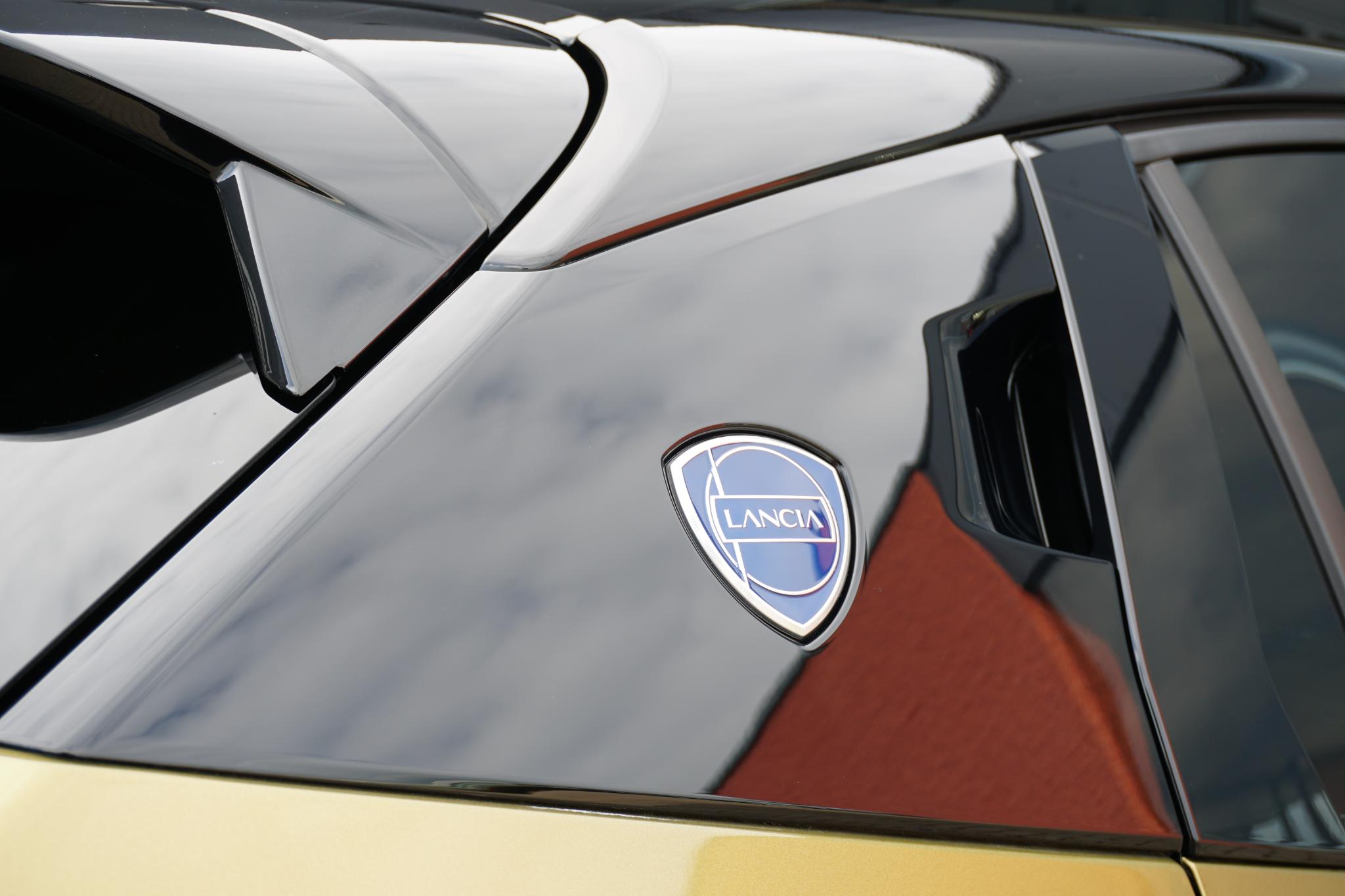 Foto van Lancia Ypsilon
