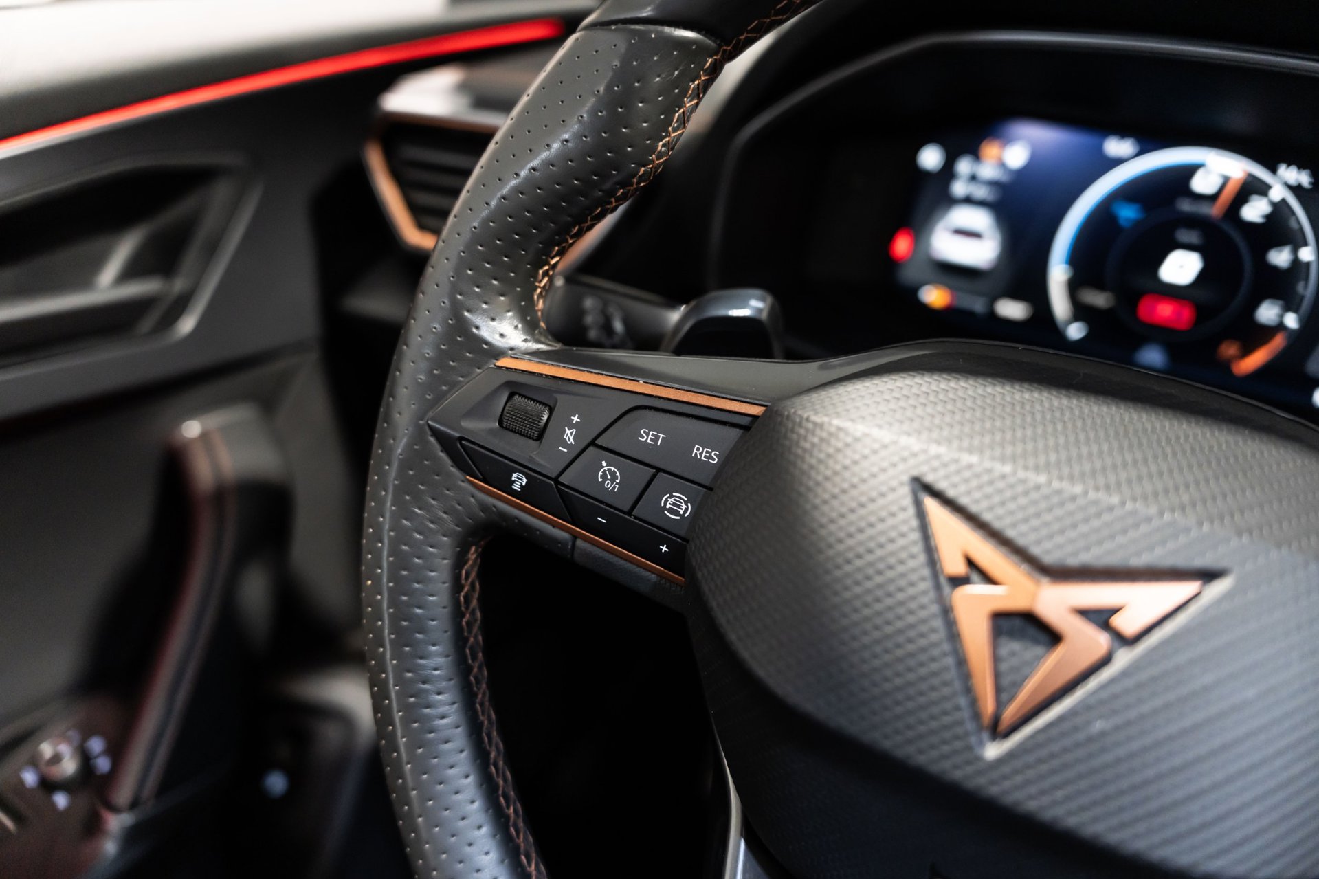 Foto van Cupra Formentor VZ E-hybrid