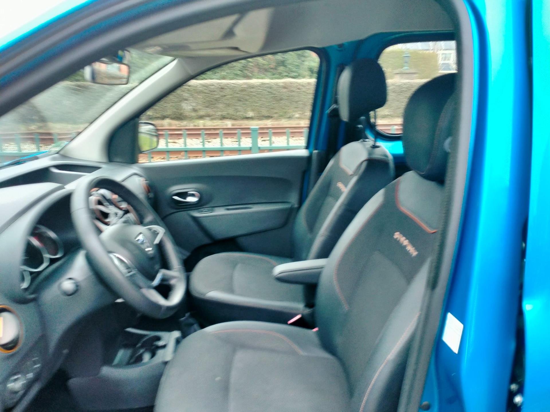 Foto van Dacia Dokker
