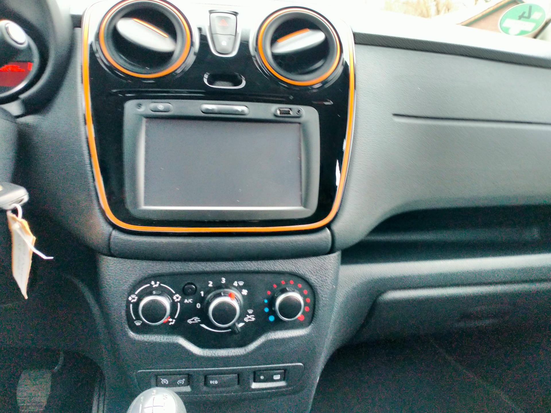 Foto van Dacia Dokker