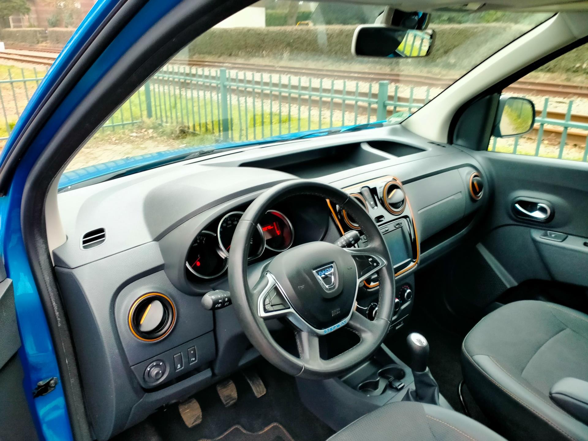Foto van Dacia Dokker