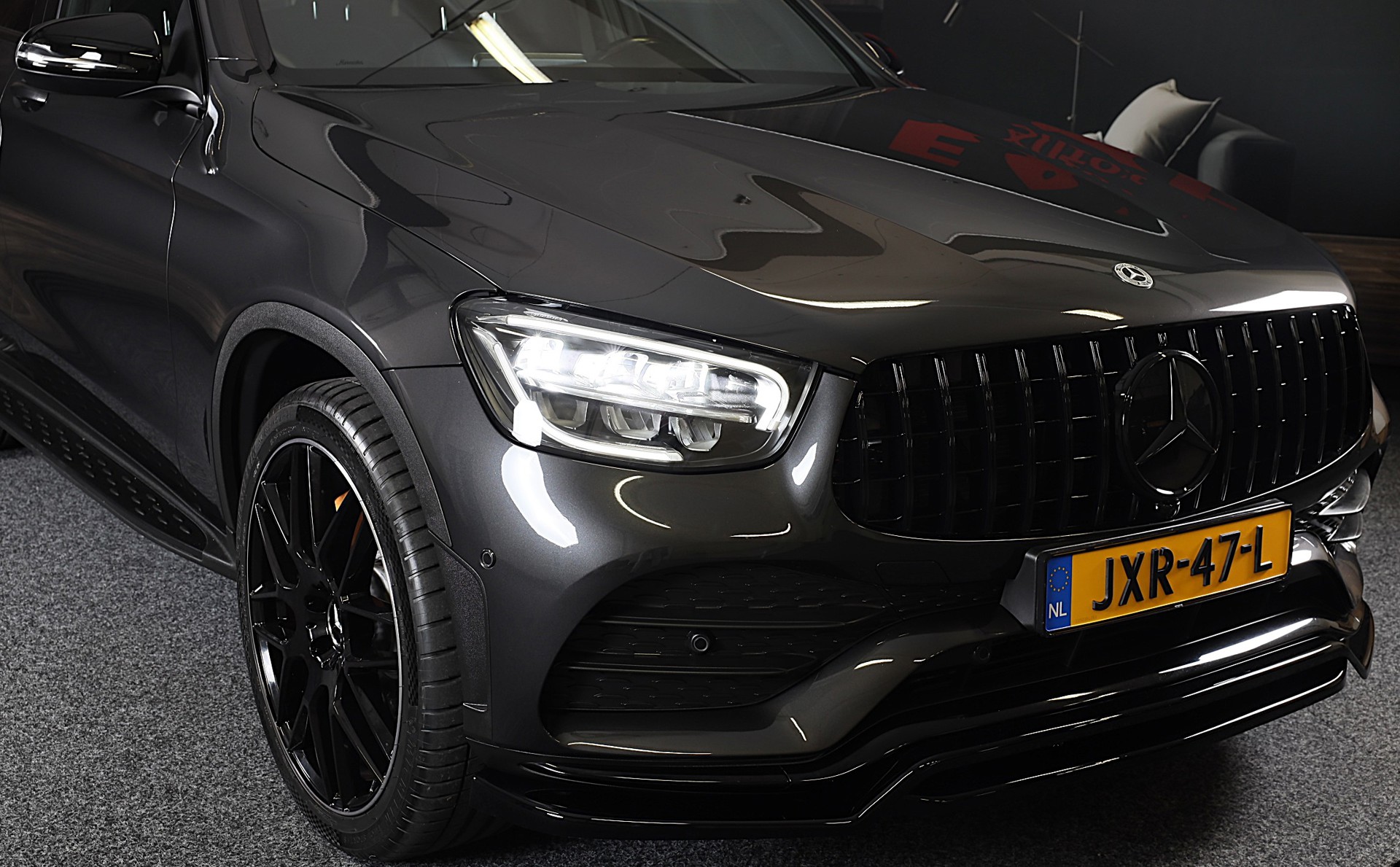 Foto van Mercedes-Benz GLC 300 E 4Matic
