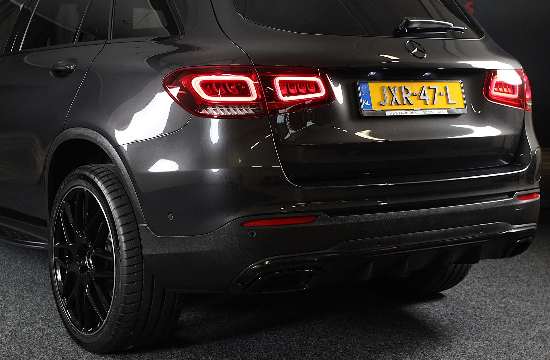 Foto van Mercedes-Benz GLC 300 E 4Matic