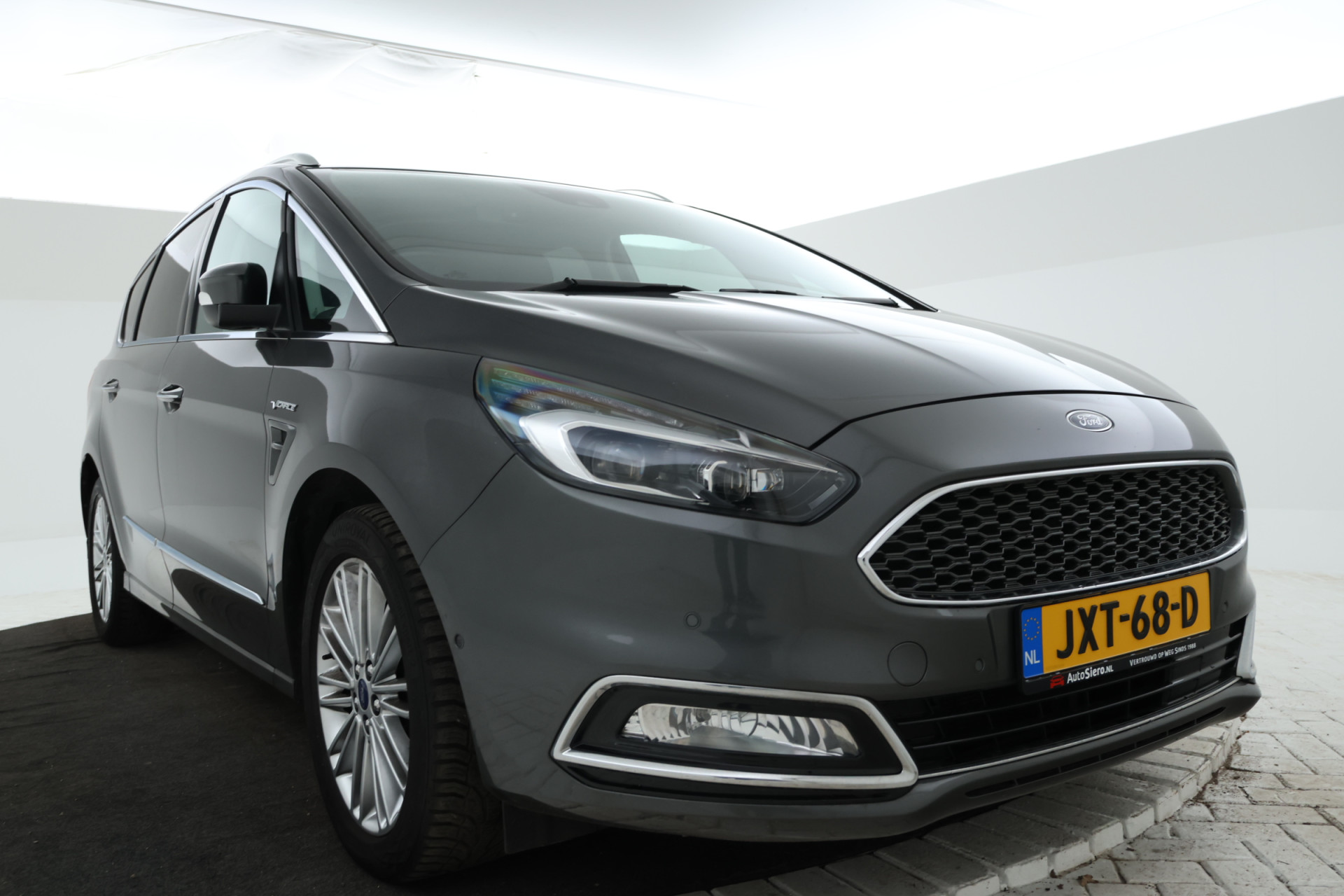 Foto van Ford S-max