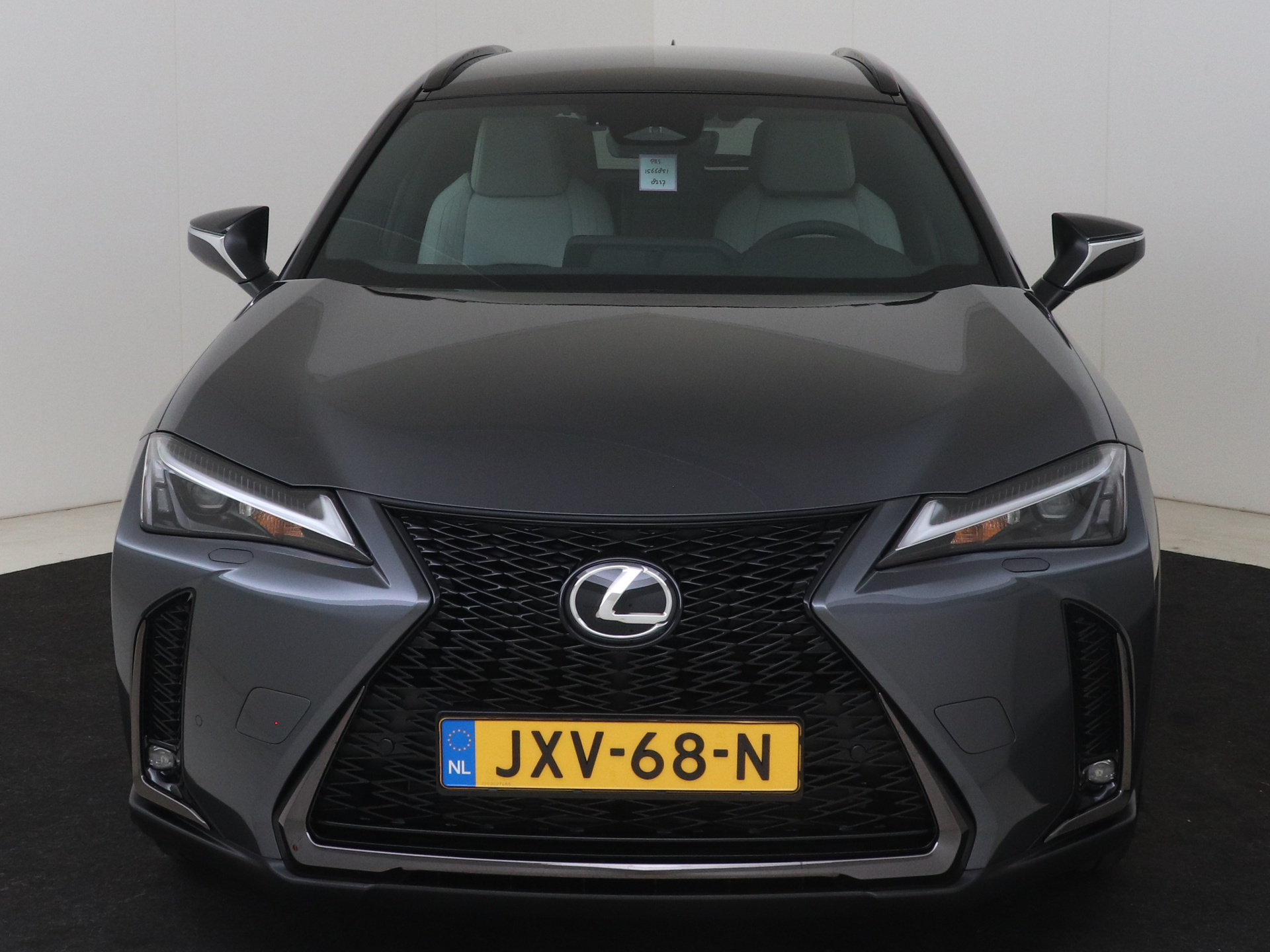 Foto van Lexus Ux