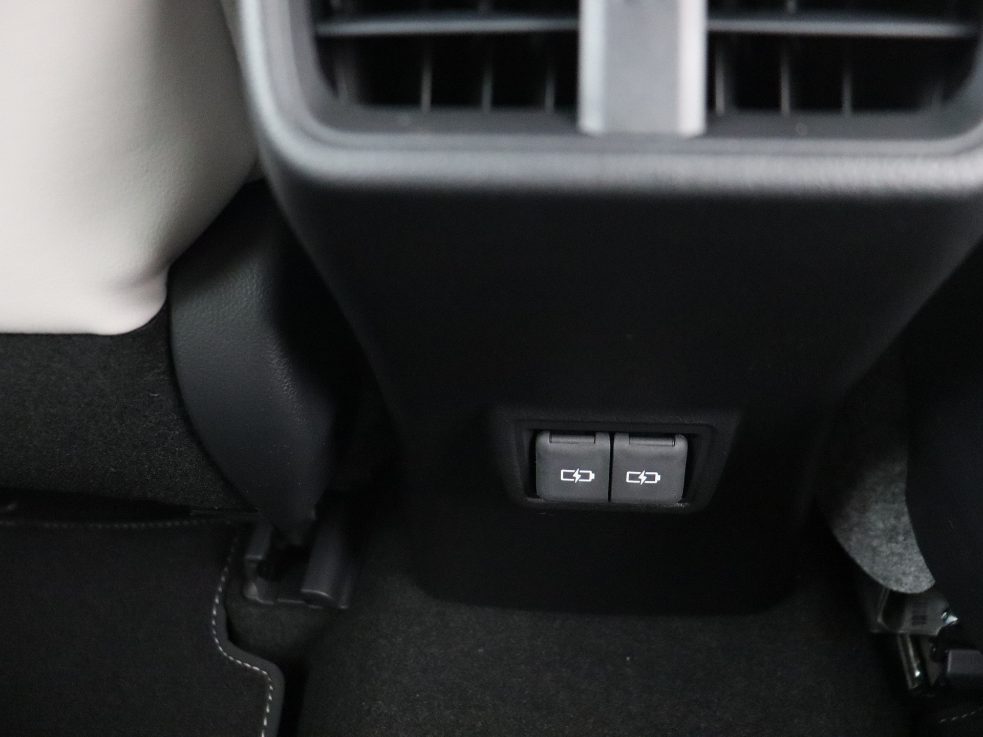 Foto van Lexus Ux