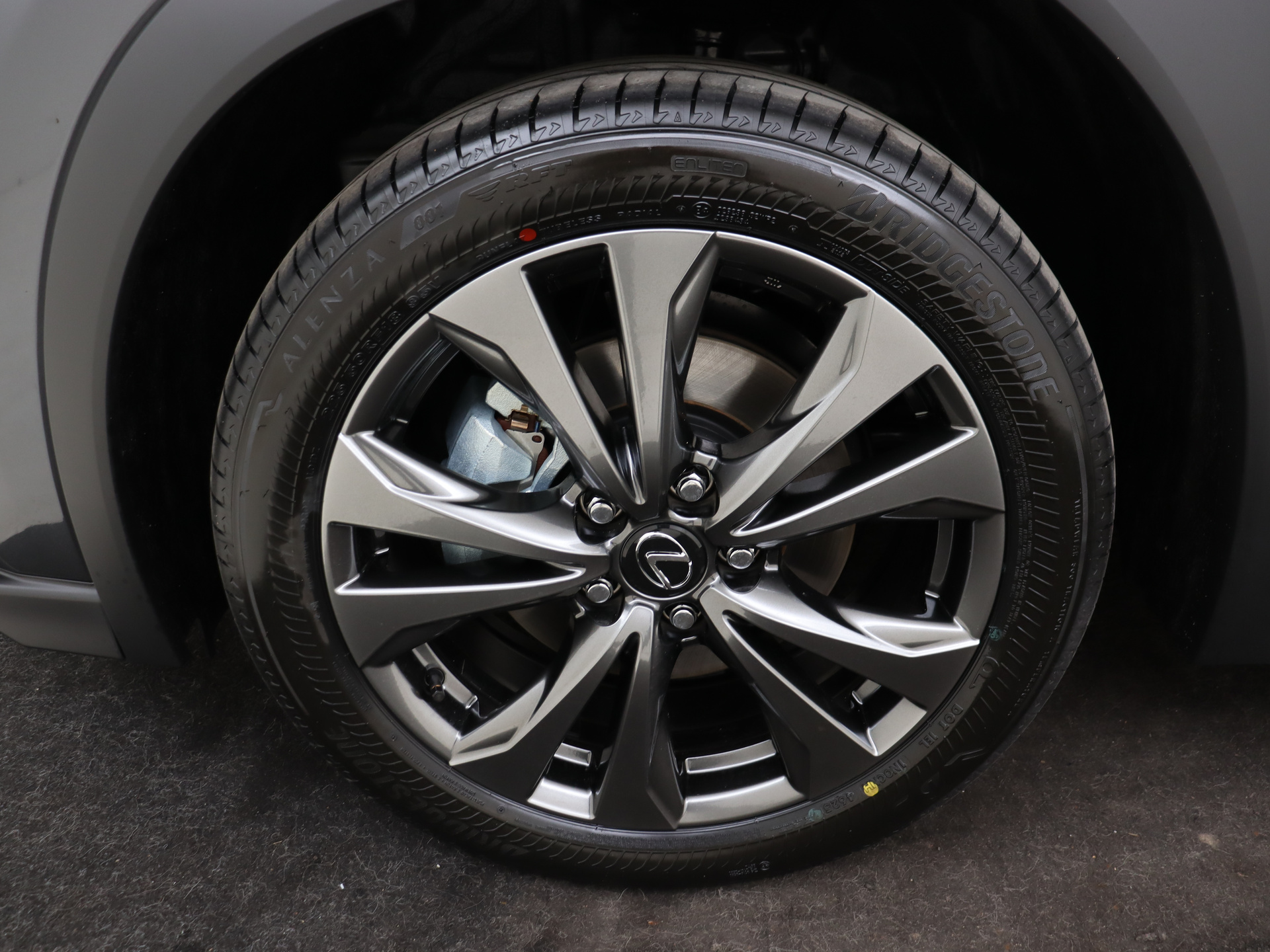 Foto van Lexus Ux