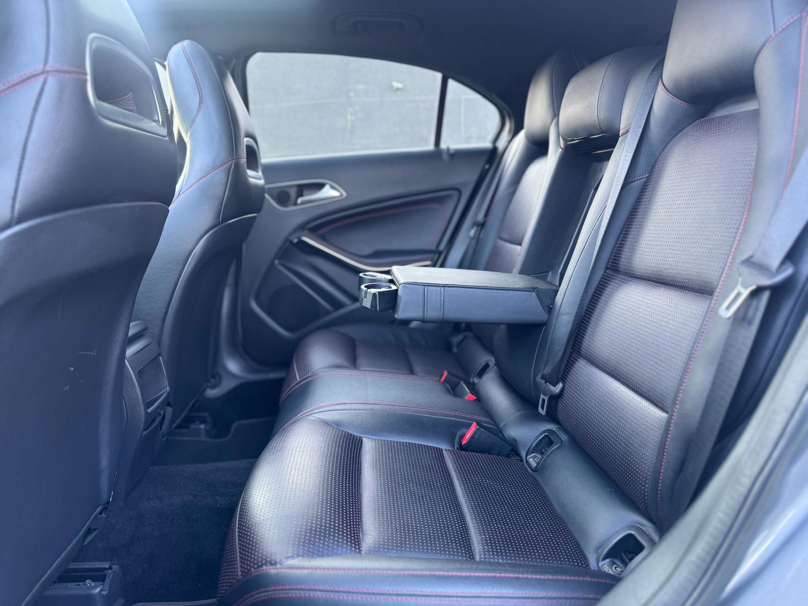 Foto van Mercedes-Benz A 220 4Matic
