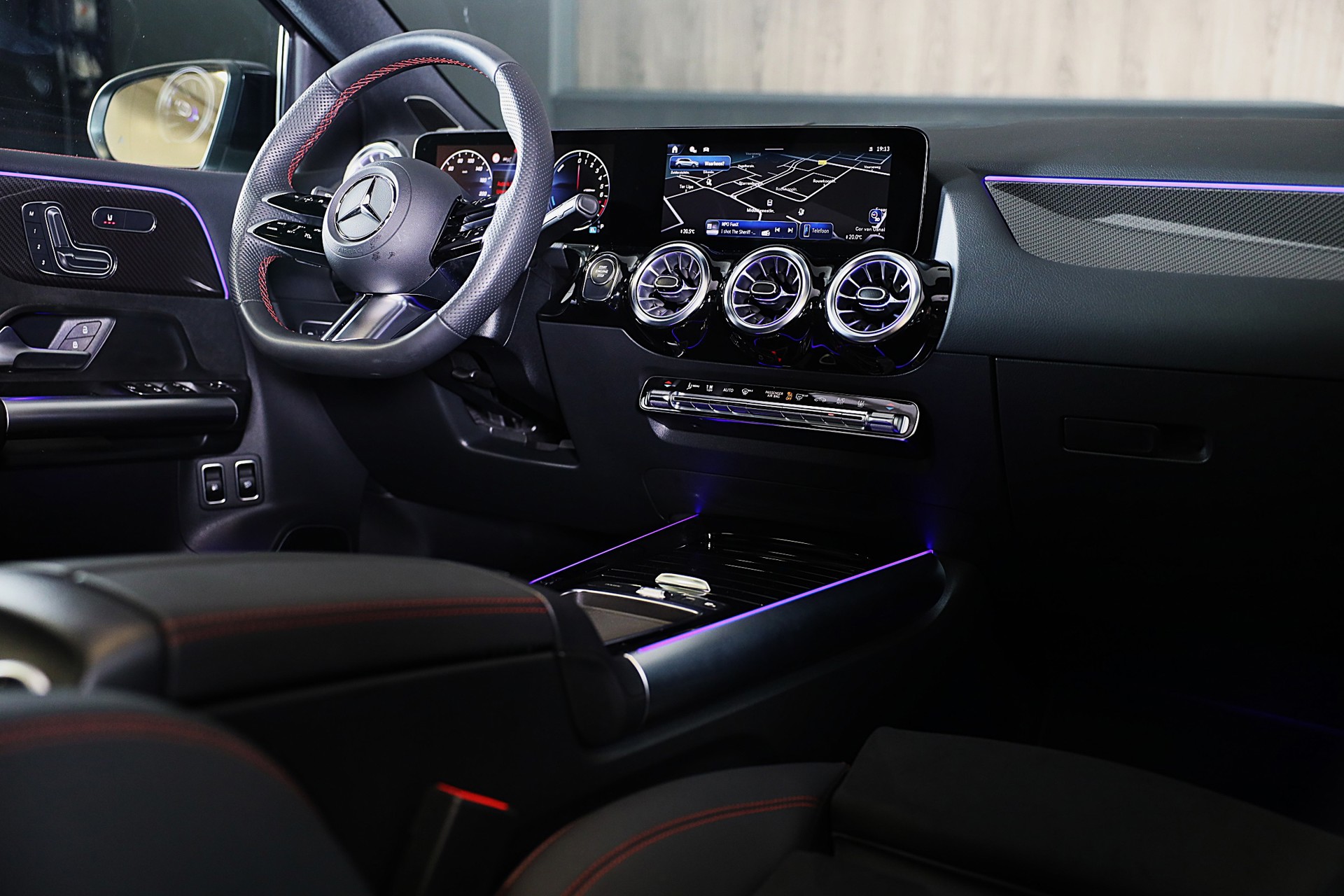 Foto van Mercedes-Benz B 250 E