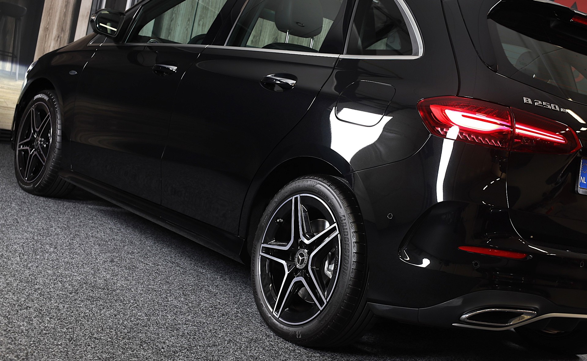 Foto van Mercedes-Benz B 250 E