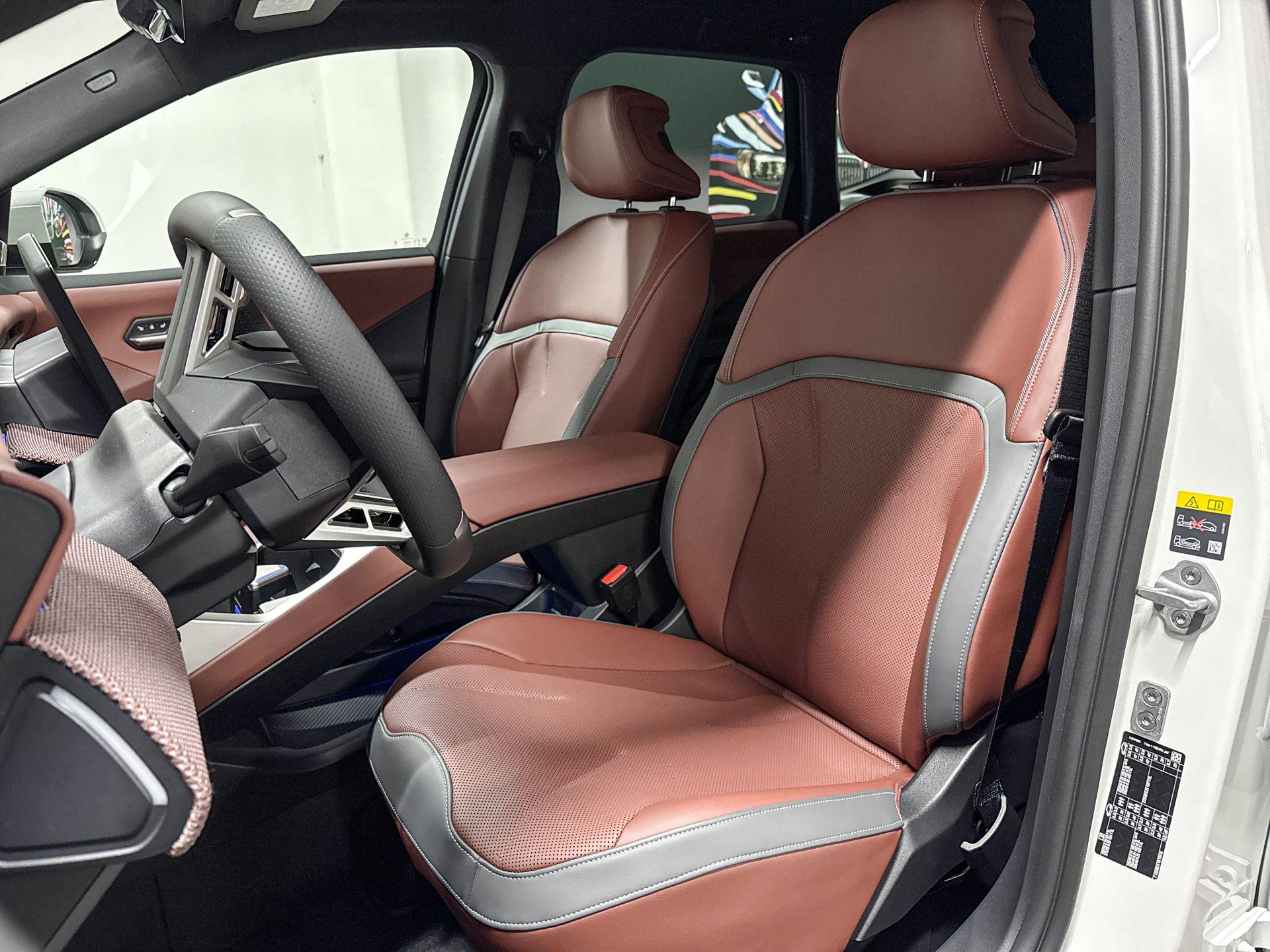 Foto van BMW Ix3