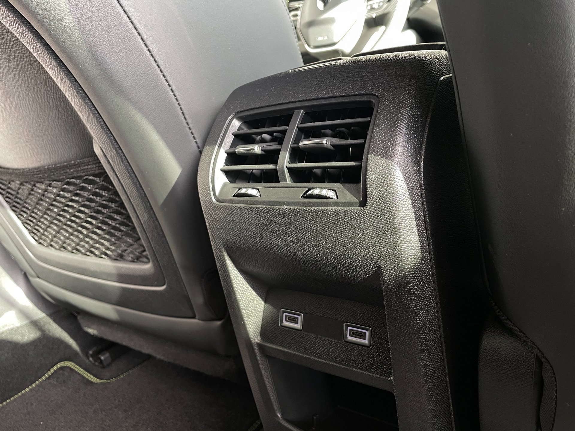 Foto van Peugeot 408