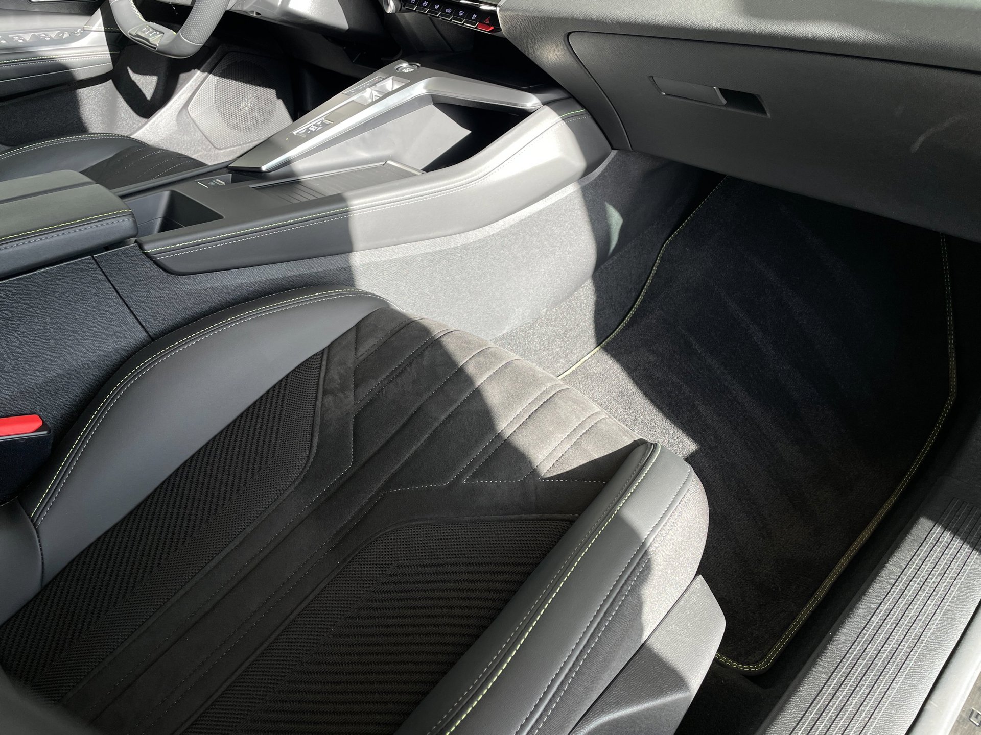 Foto van Peugeot 408