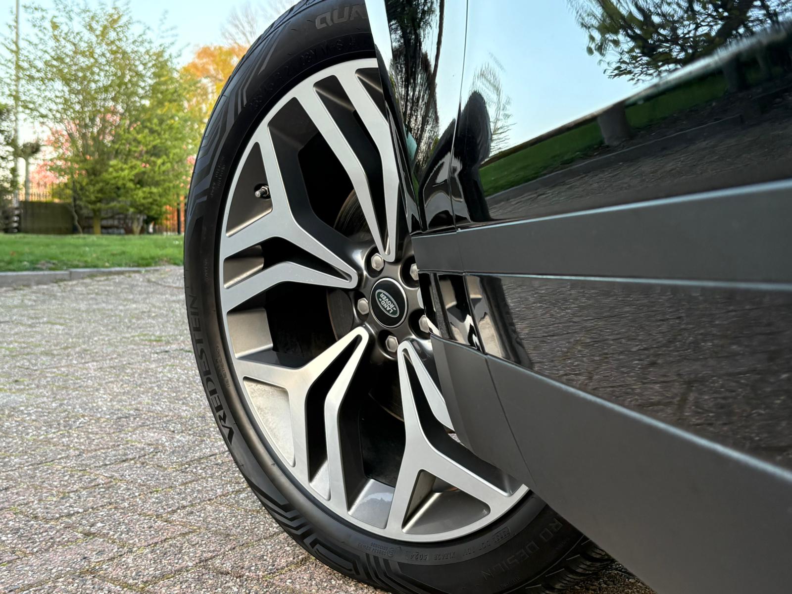Foto van Land Rover Range Rover Velar