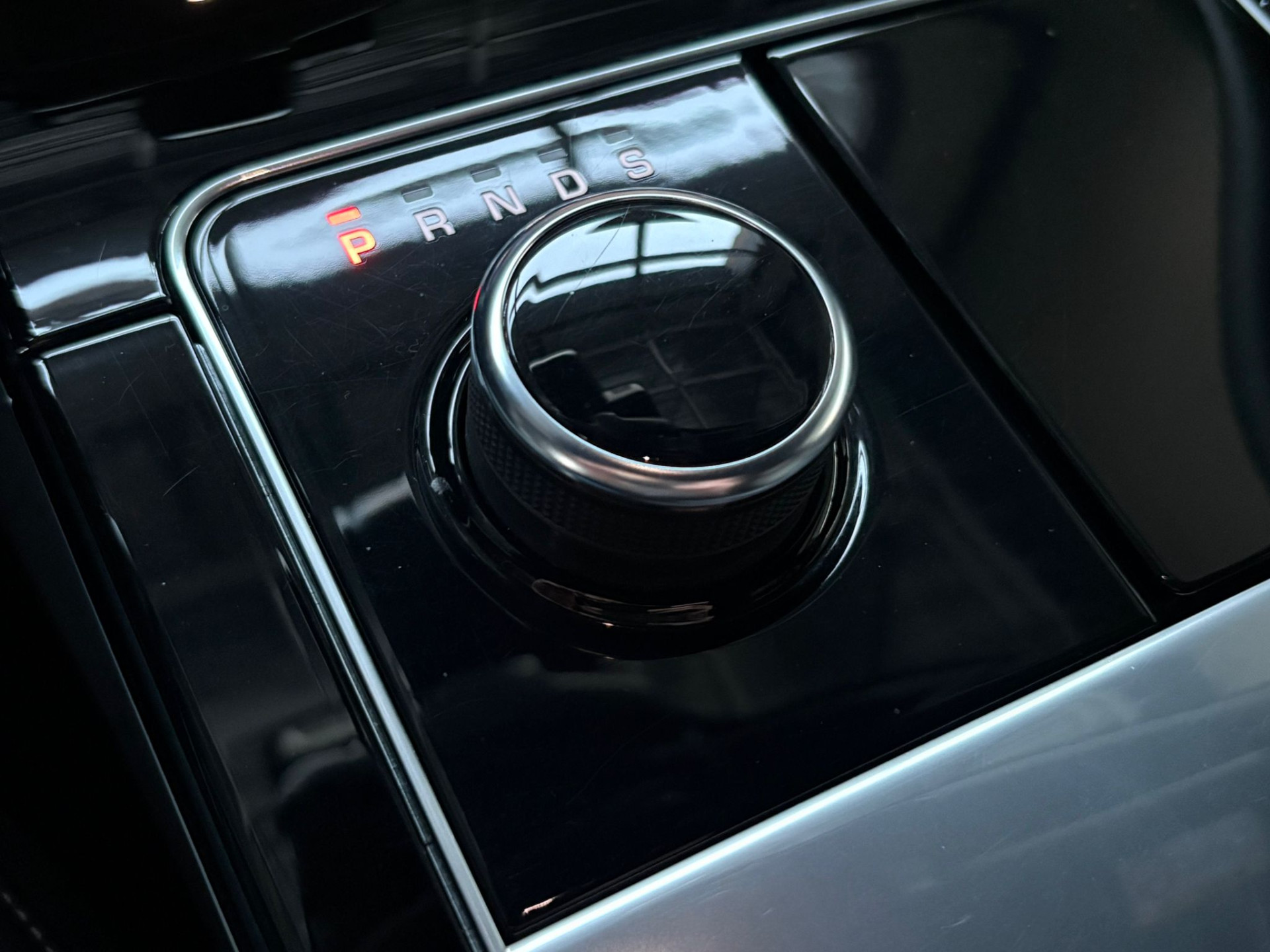 Foto van Land Rover Range Rover Velar
