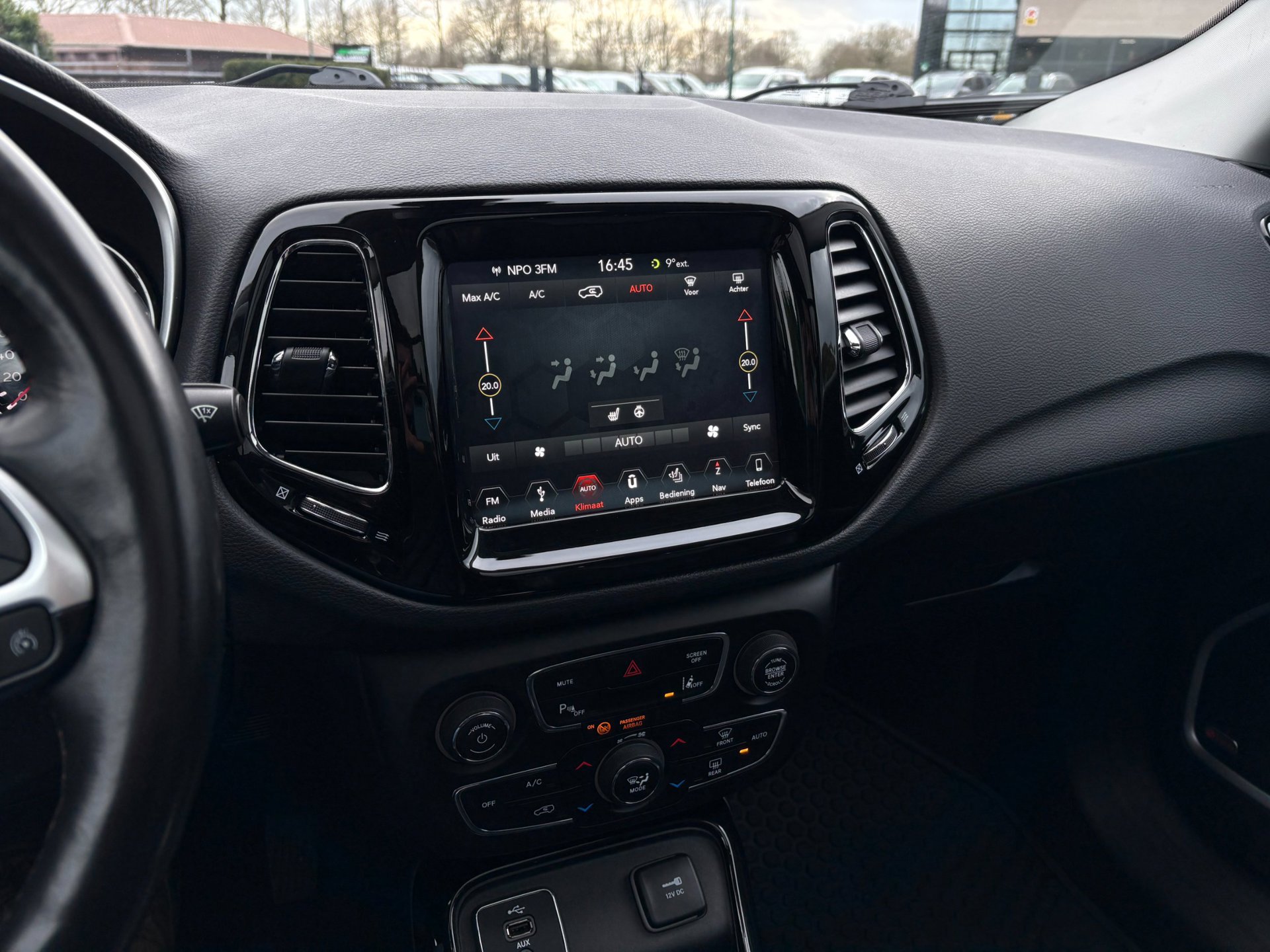 Foto van Jeep Compass