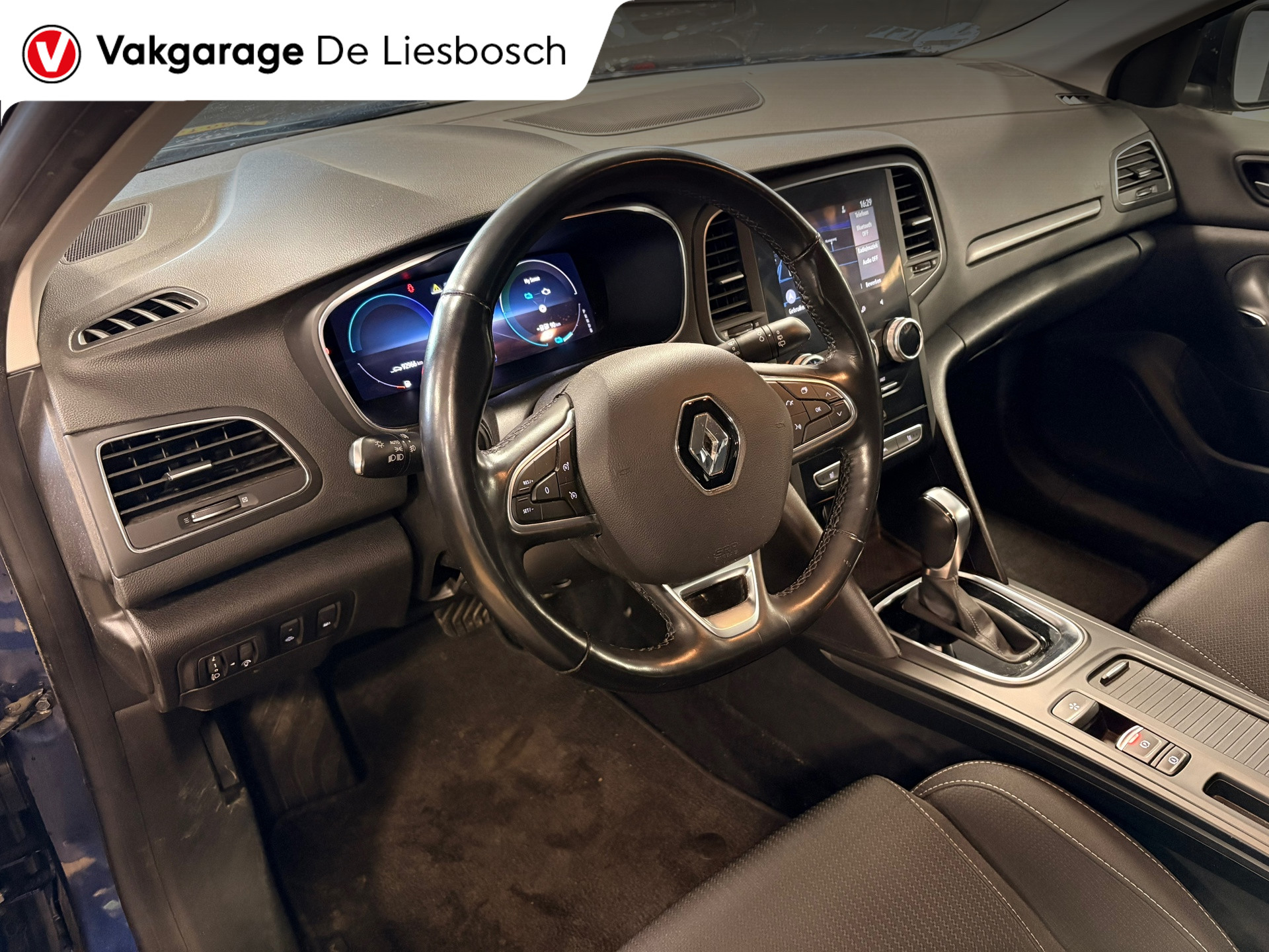 Foto van Renault Megane E-tech Plug-in Hybrid