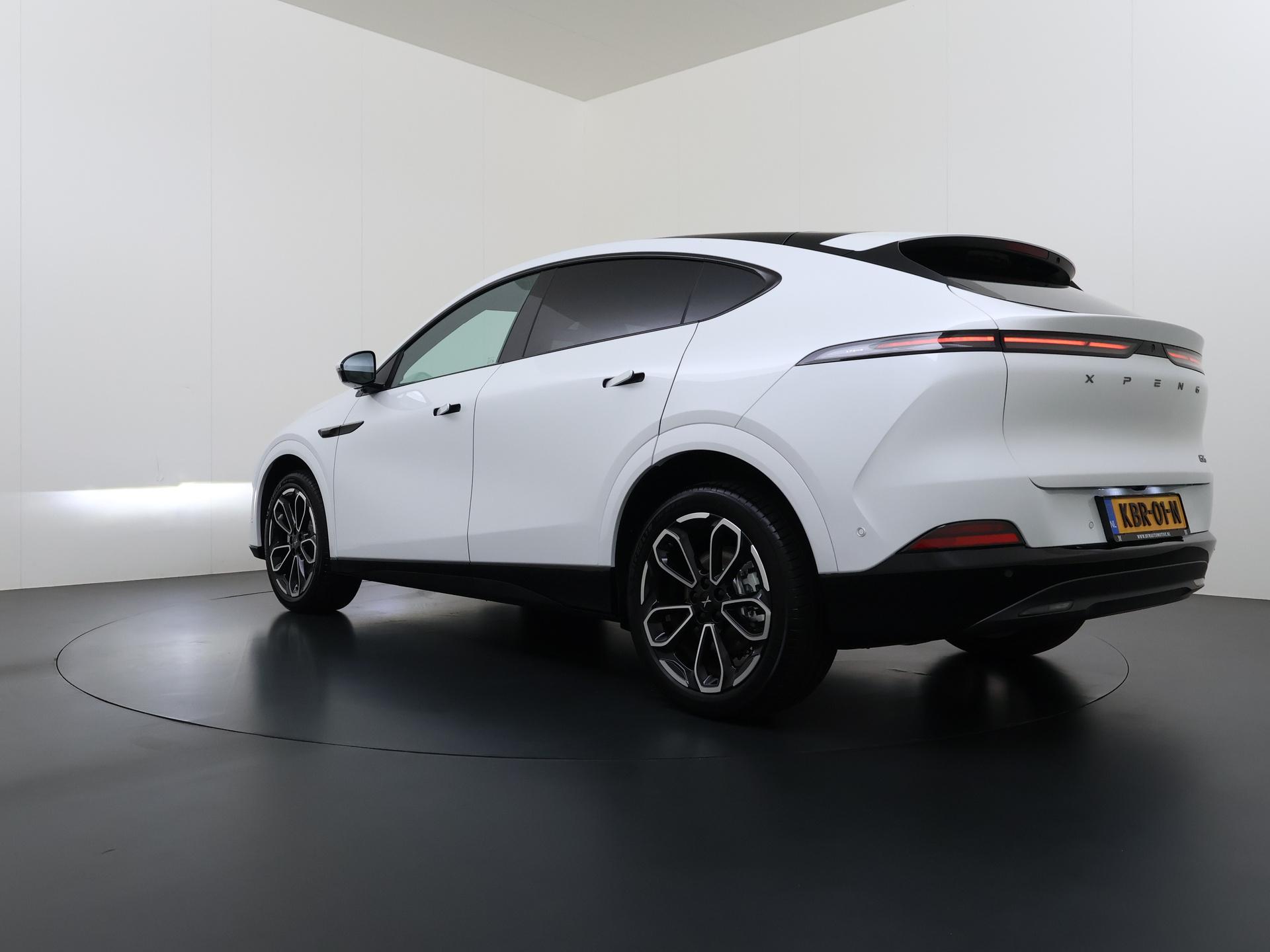 Foto van Xpeng G6