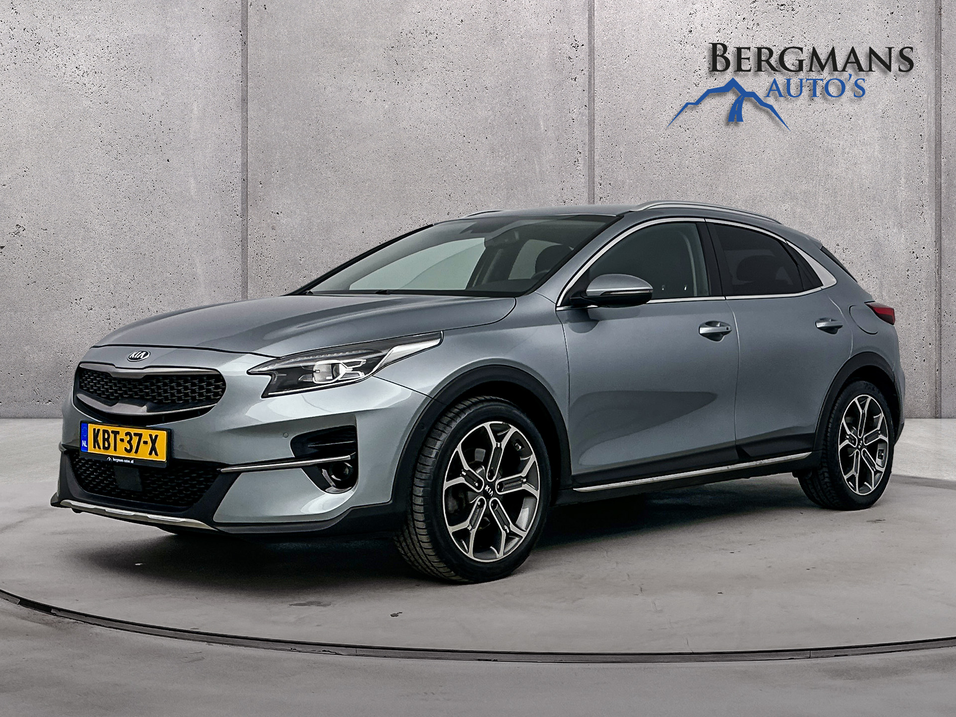Kia Xceed 1.5 T-GDI MHEV ExecutiveLine Hybride 2021 - voorkant