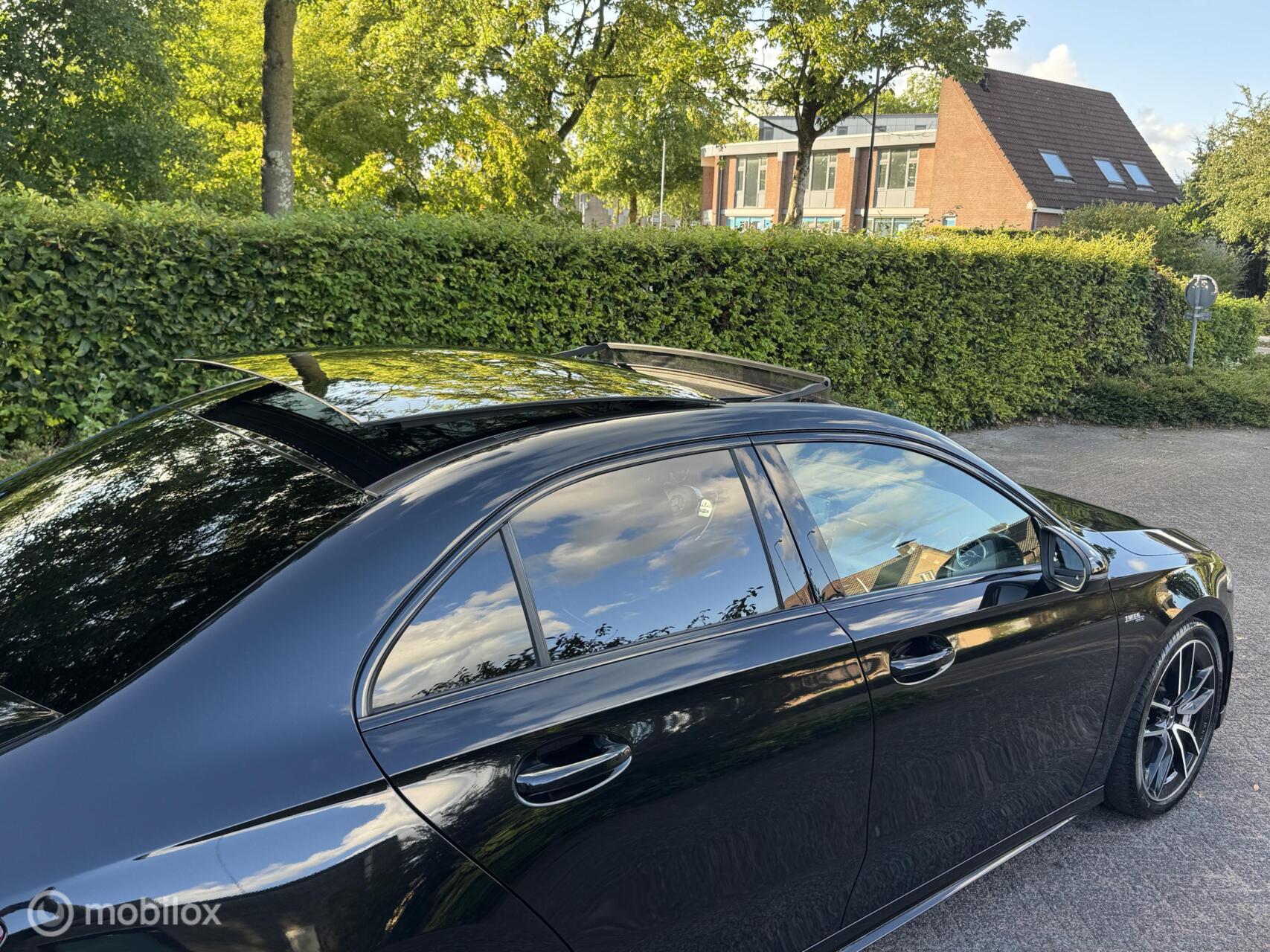 Foto van Mercedes-Benz AMG A 35