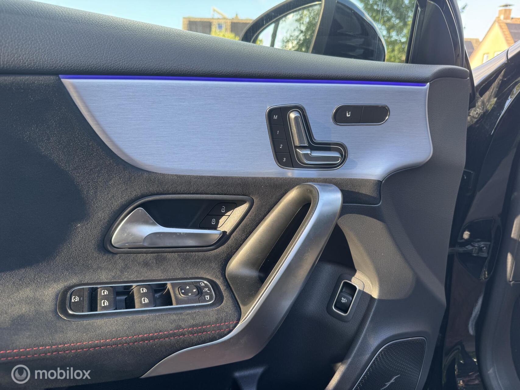 Foto van Mercedes-Benz AMG A 35