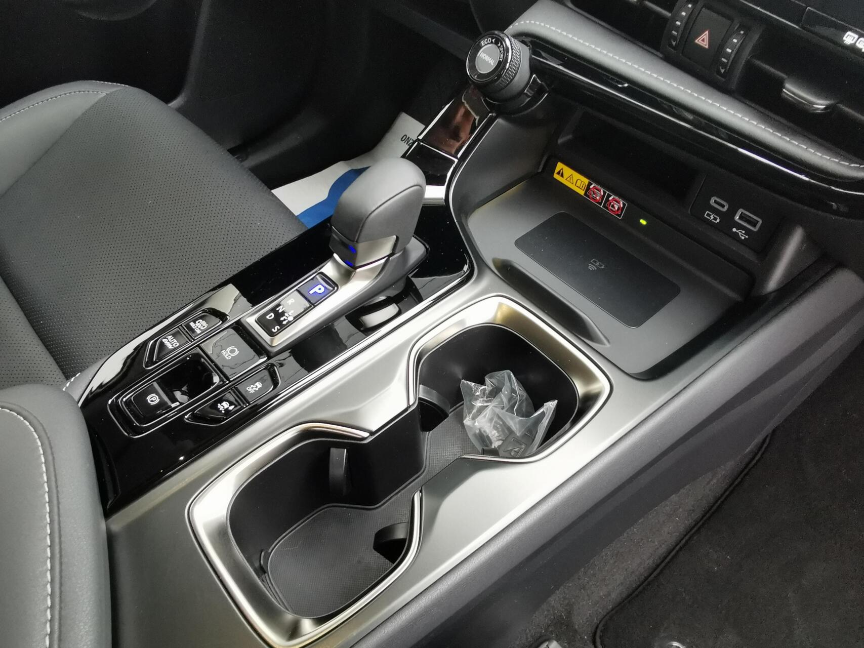 Foto van Lexus NX