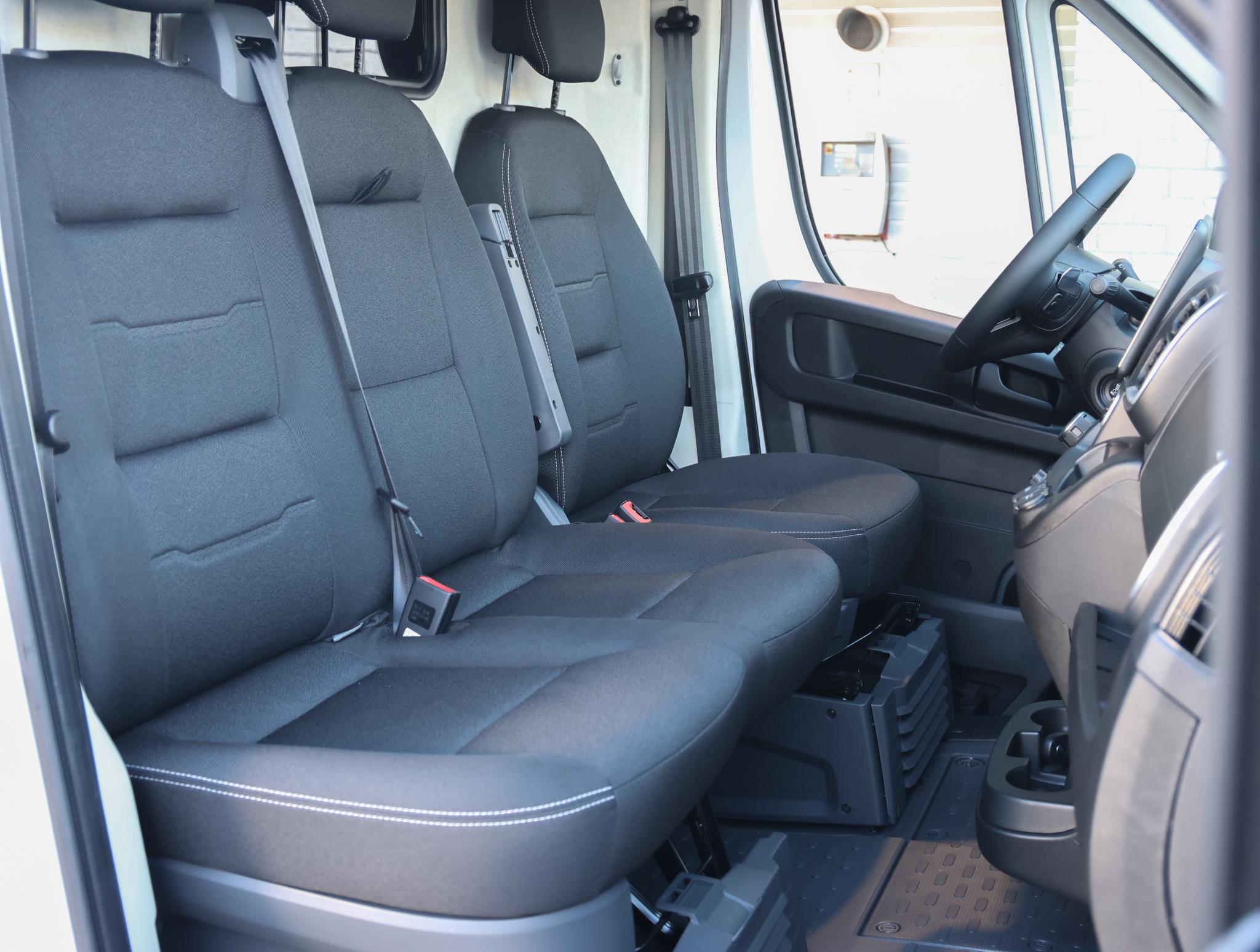 Foto van Peugeot E-boxer