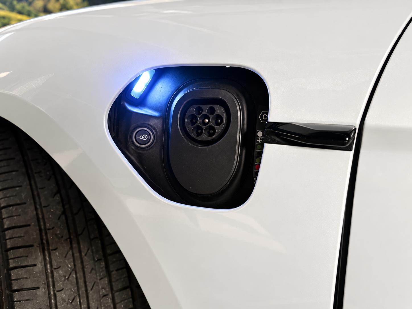 Foto van Porsche Taycan Sport Turismo
