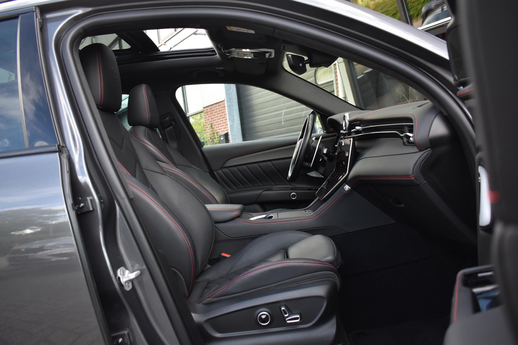 Foto van Maserati Grecale Modena