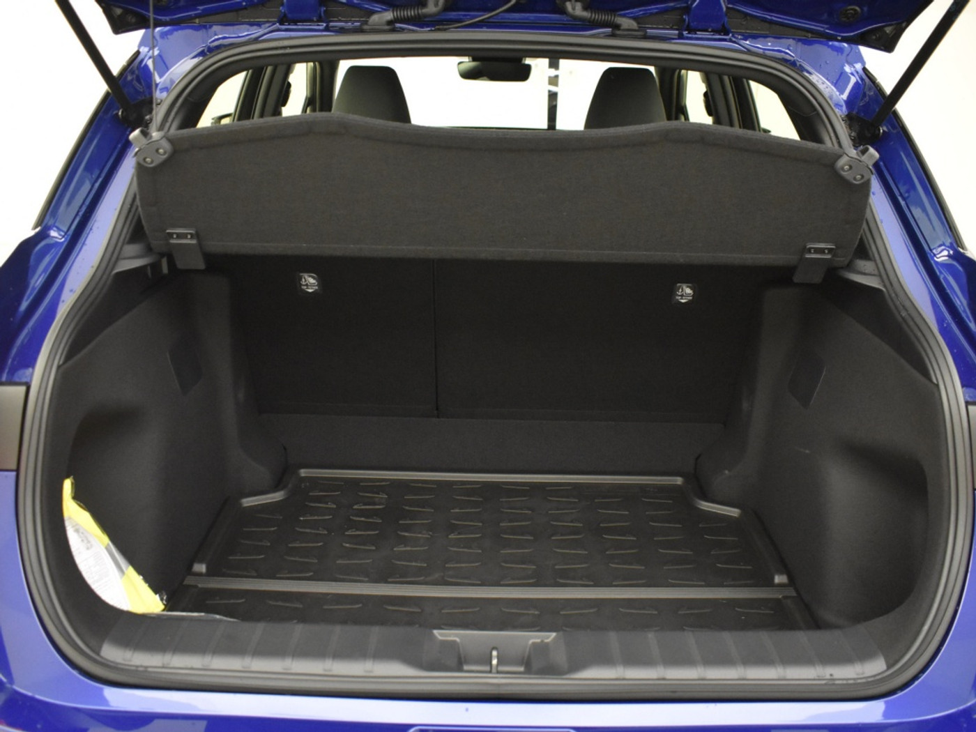 Foto van Lexus LBX