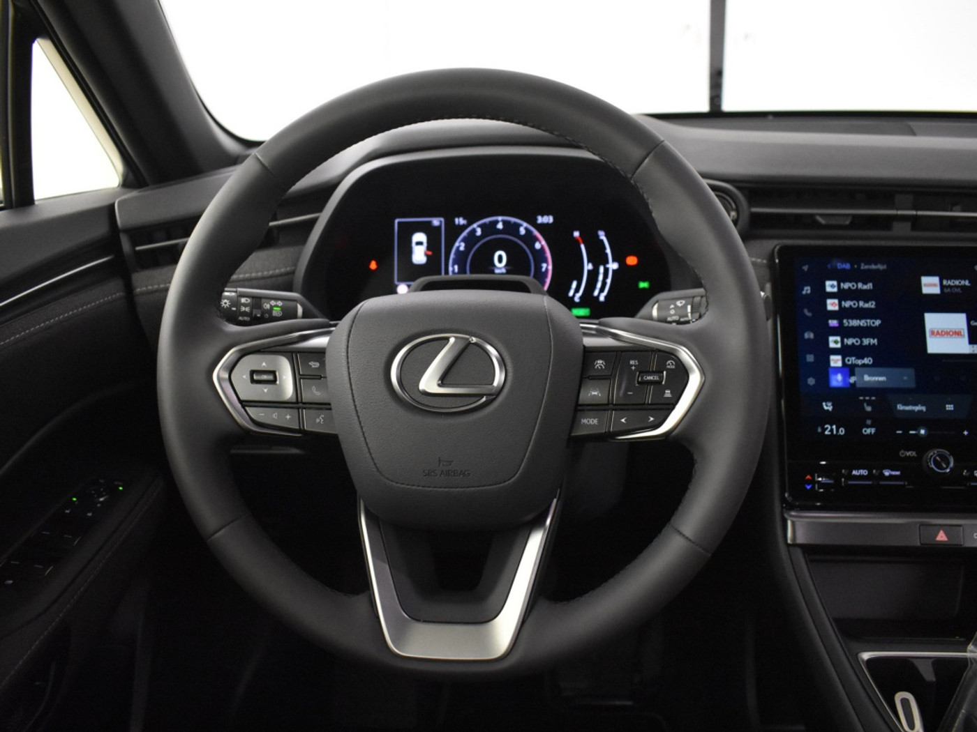 Foto van Lexus LBX