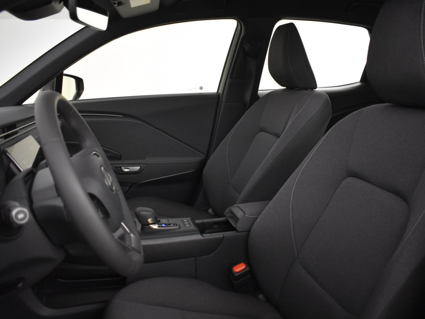 Foto van Lexus LBX