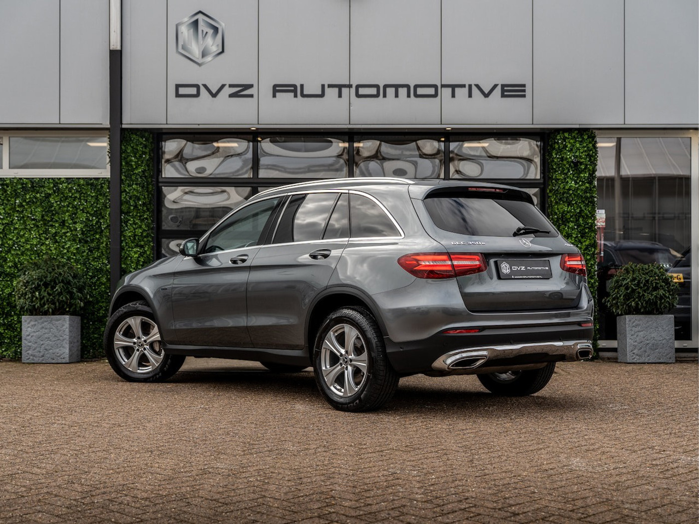 Foto van Mercedes-Benz GLC 350 E 4Matic