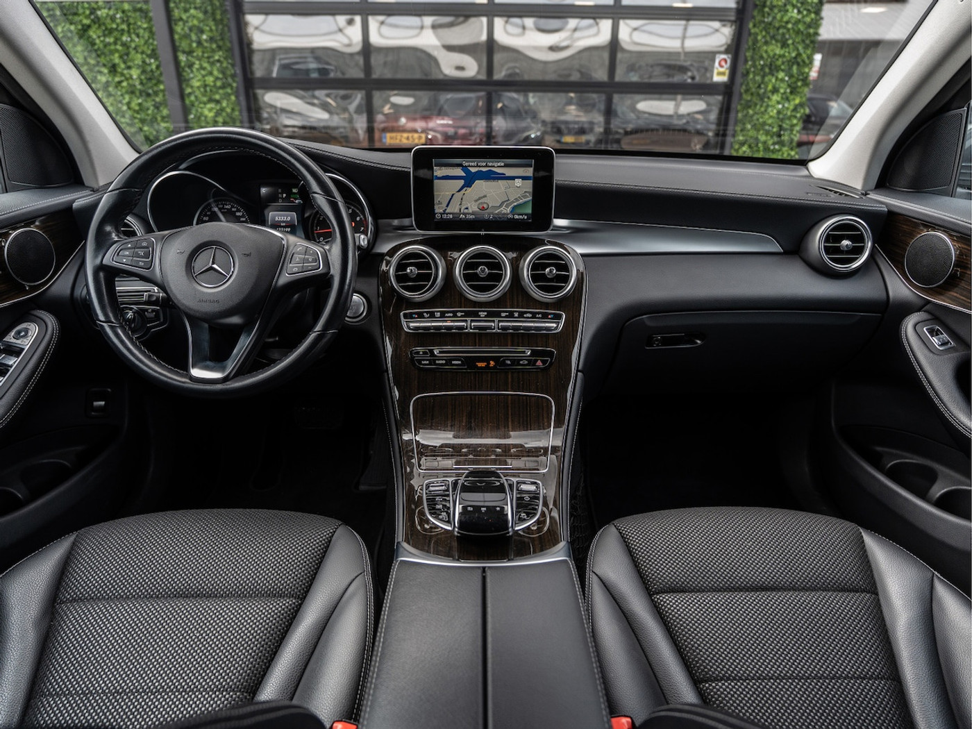 Foto van Mercedes-Benz GLC 350 E 4Matic