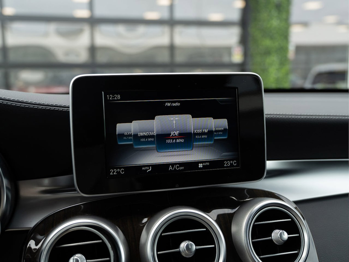 Foto van Mercedes-Benz GLC 350 E 4Matic