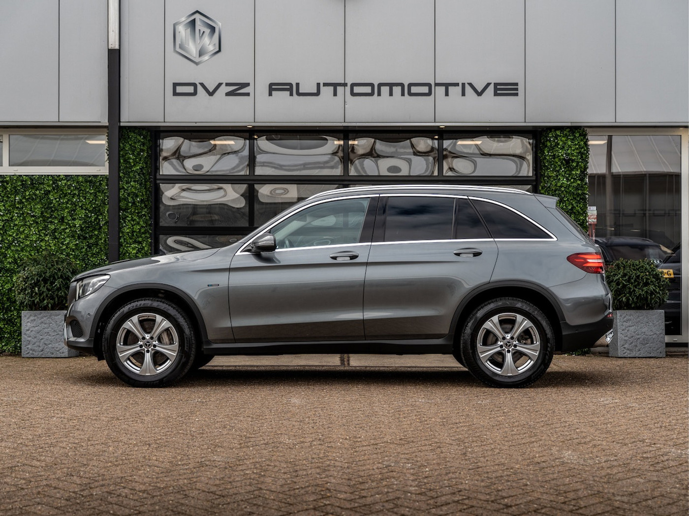 Foto van Mercedes-Benz GLC 350 E 4Matic