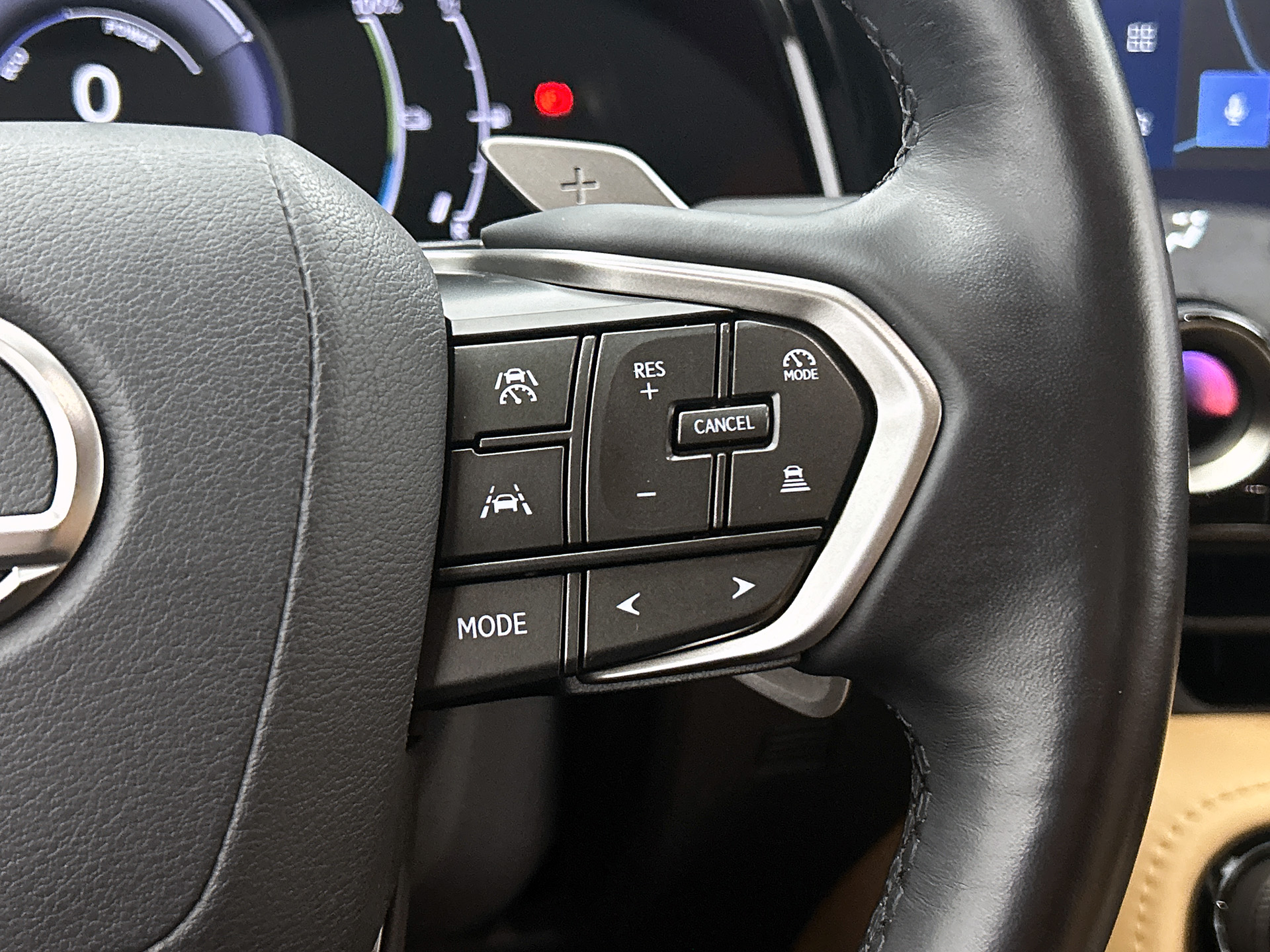 Foto van Lexus Lexus Nx450h+