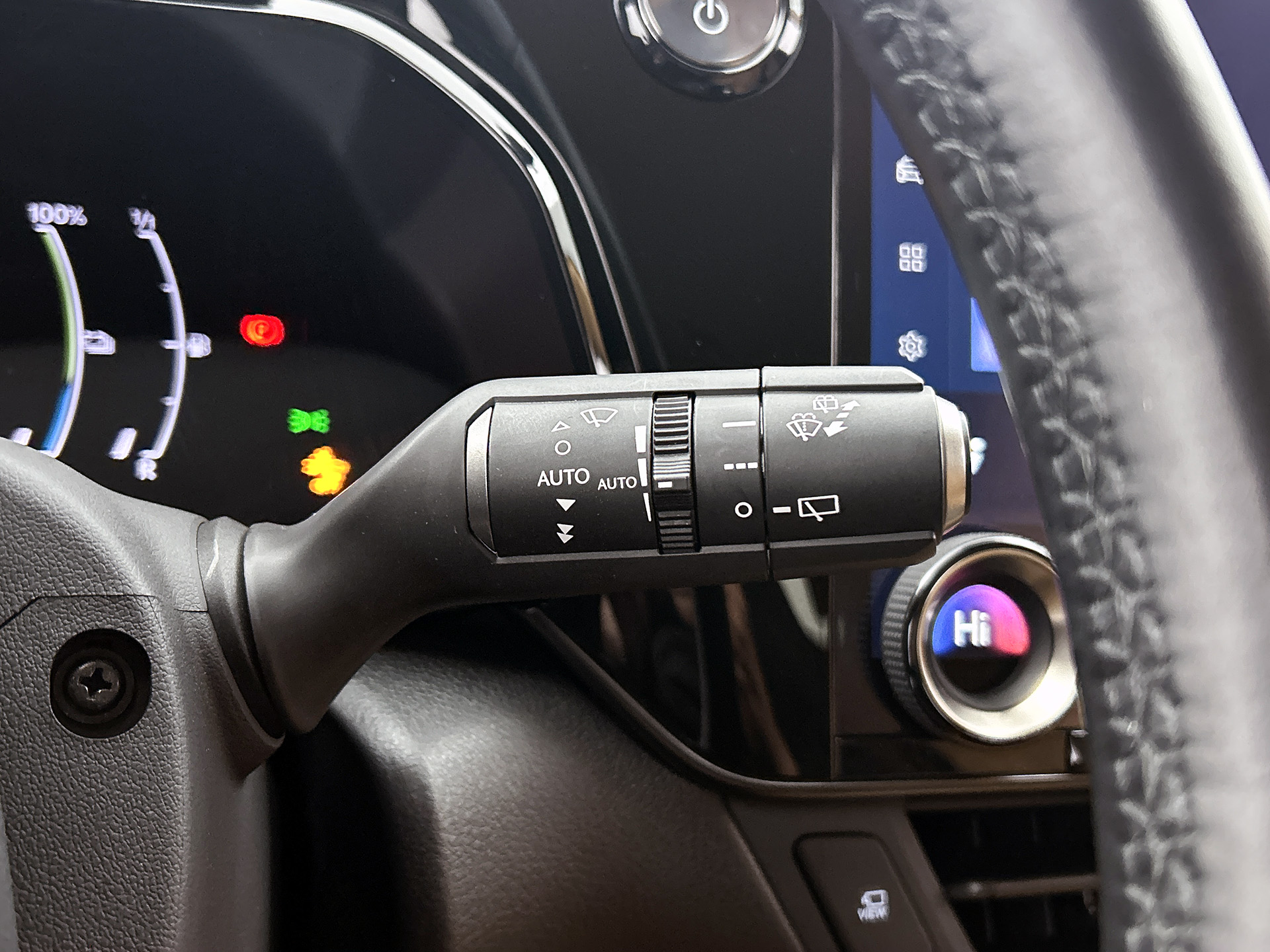 Foto van Lexus Lexus Nx450h+