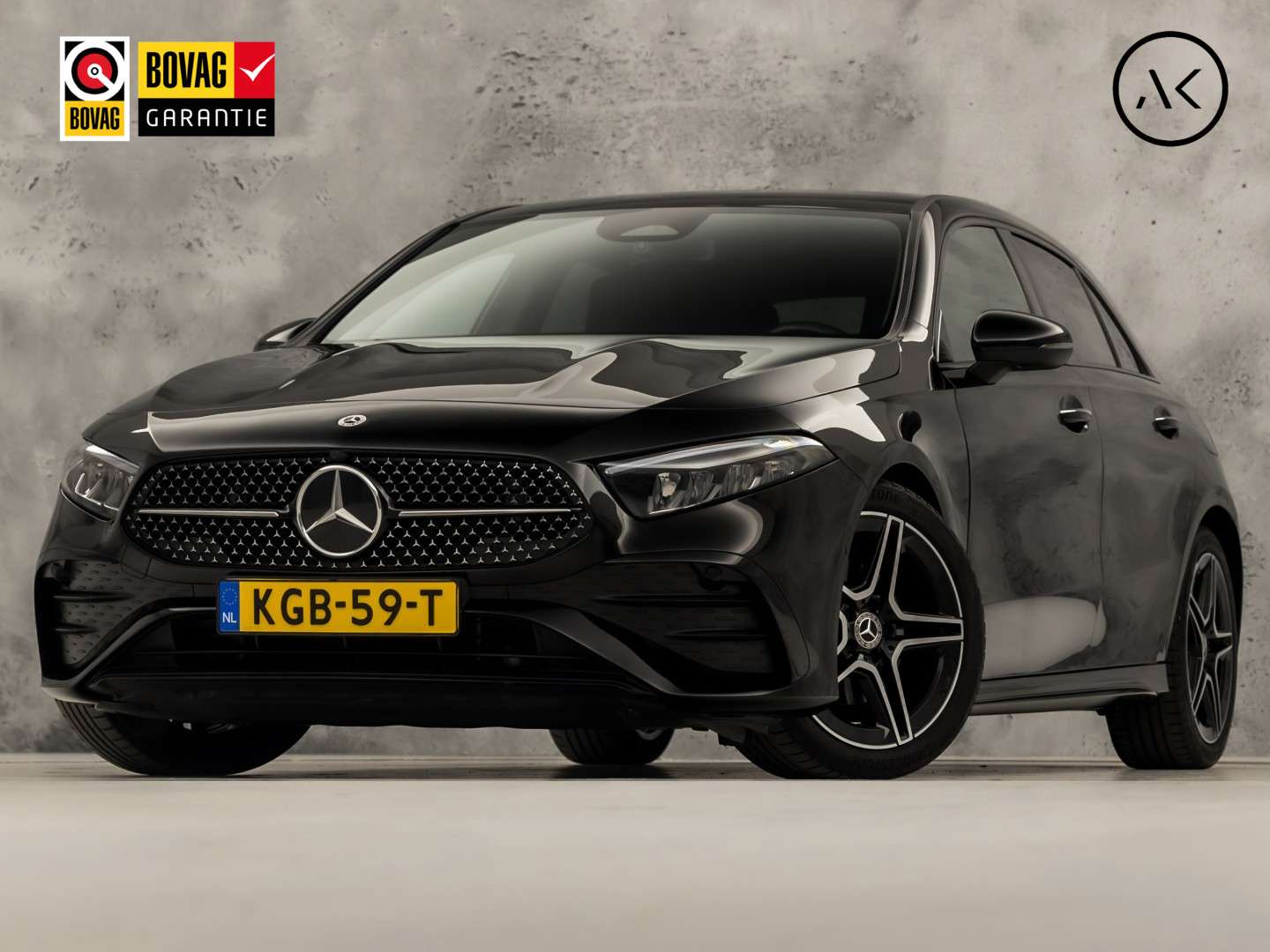 Mercedes-Benz A-klasse 180 AMG Line 2023 - voorkant