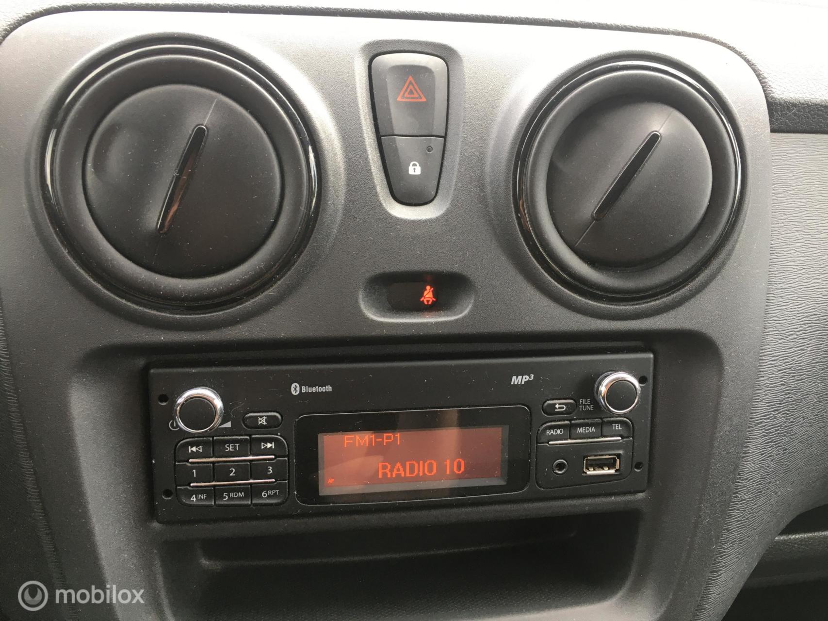 Foto van Dacia Dokker Bestel